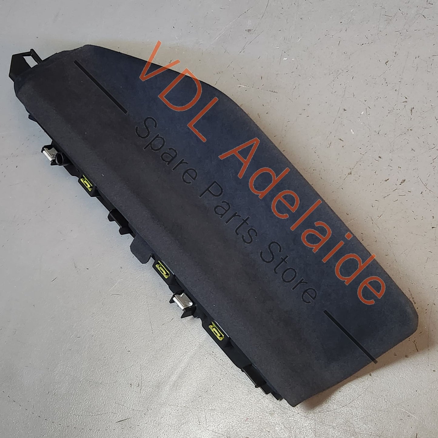 10E867174A Cupra Born eBoost K11A Front Right Interior Door Trim Armrest Insert 10E867174A