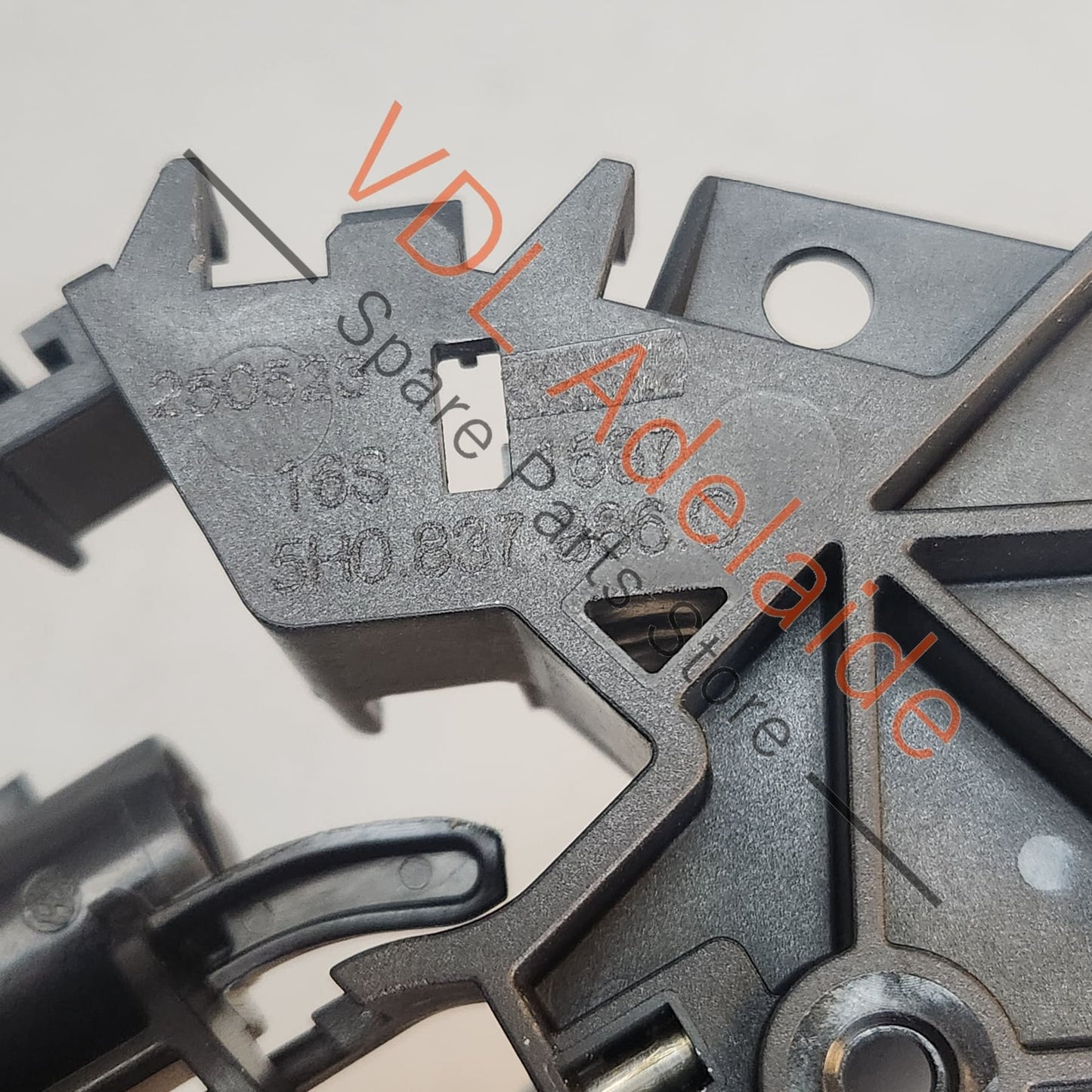 5H0837206 5H0837886C Golf MK8 Cupra Born K11 Exterior Door Handle RHS Right Vapor Grey 5H0837206