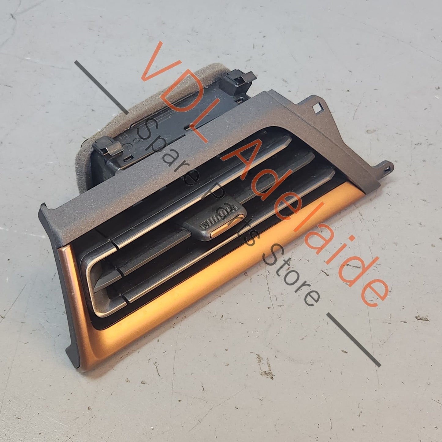 10H819203A 10H819203ANBC Cupra Born eBoost K11 Left Dash Dashboard Air Vent 10H819203A NBC Copper Bronze