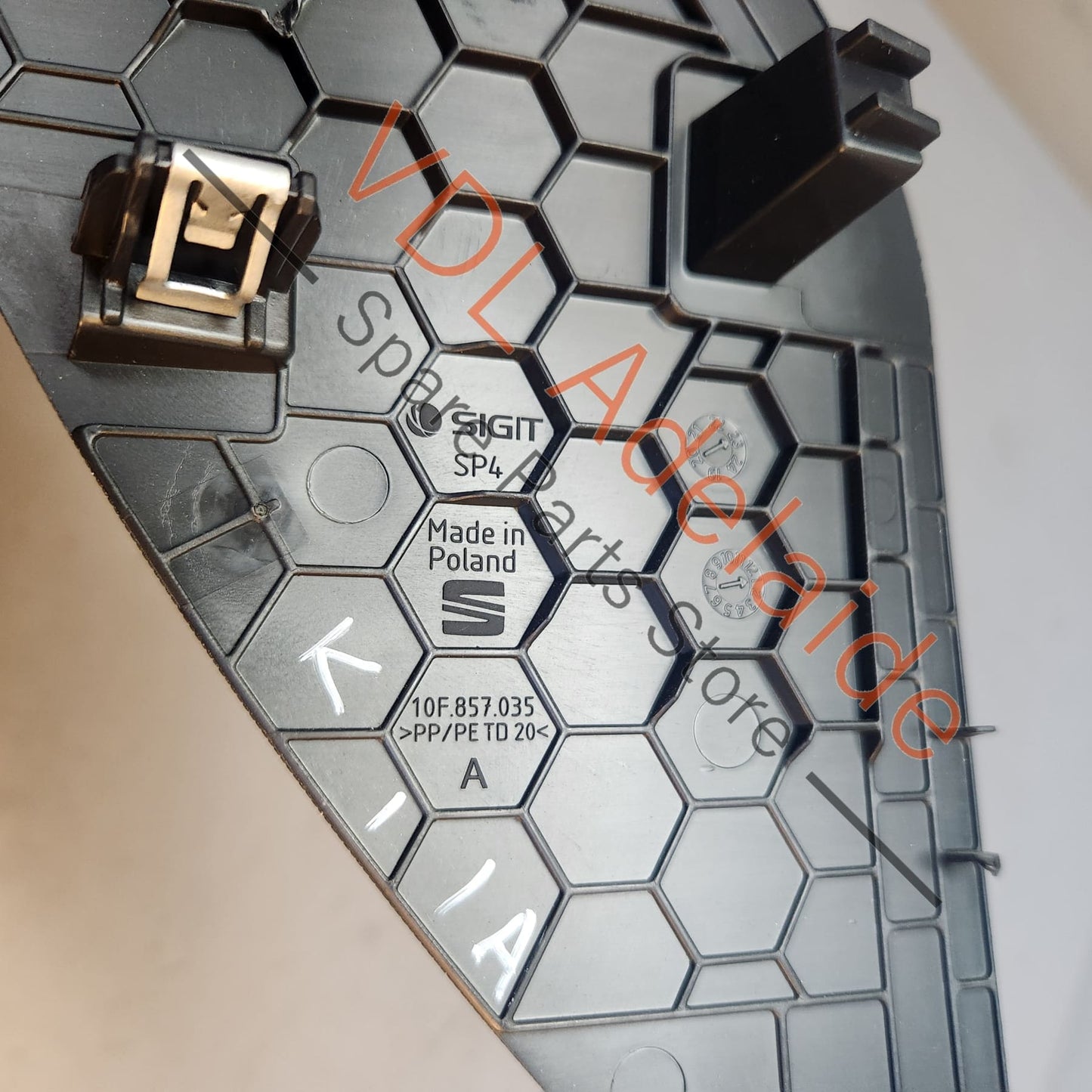 10F857035A82V Cupra Born K11 Interior Left Side Dashboard End Trim Cap Cover 10F857035A 82V for RHD models