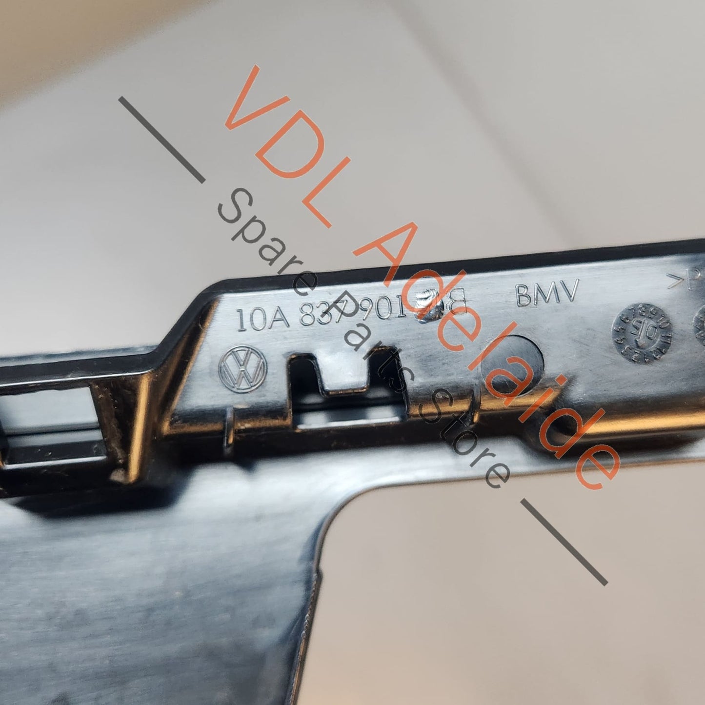 10E837901A 10E837901A041 Cupra Born B Pillar Exterior Left Front Door Trim Molding Gloss Black 10E837901A 041