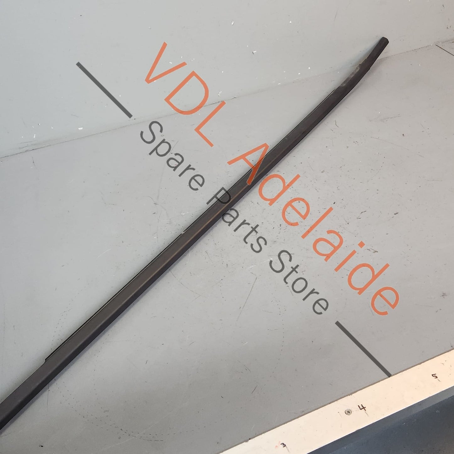 10A837478C 10A837478C5AP Cupra Born Exterior Window Slot Aperture Seal Trim Molding Right Front 10A837478C