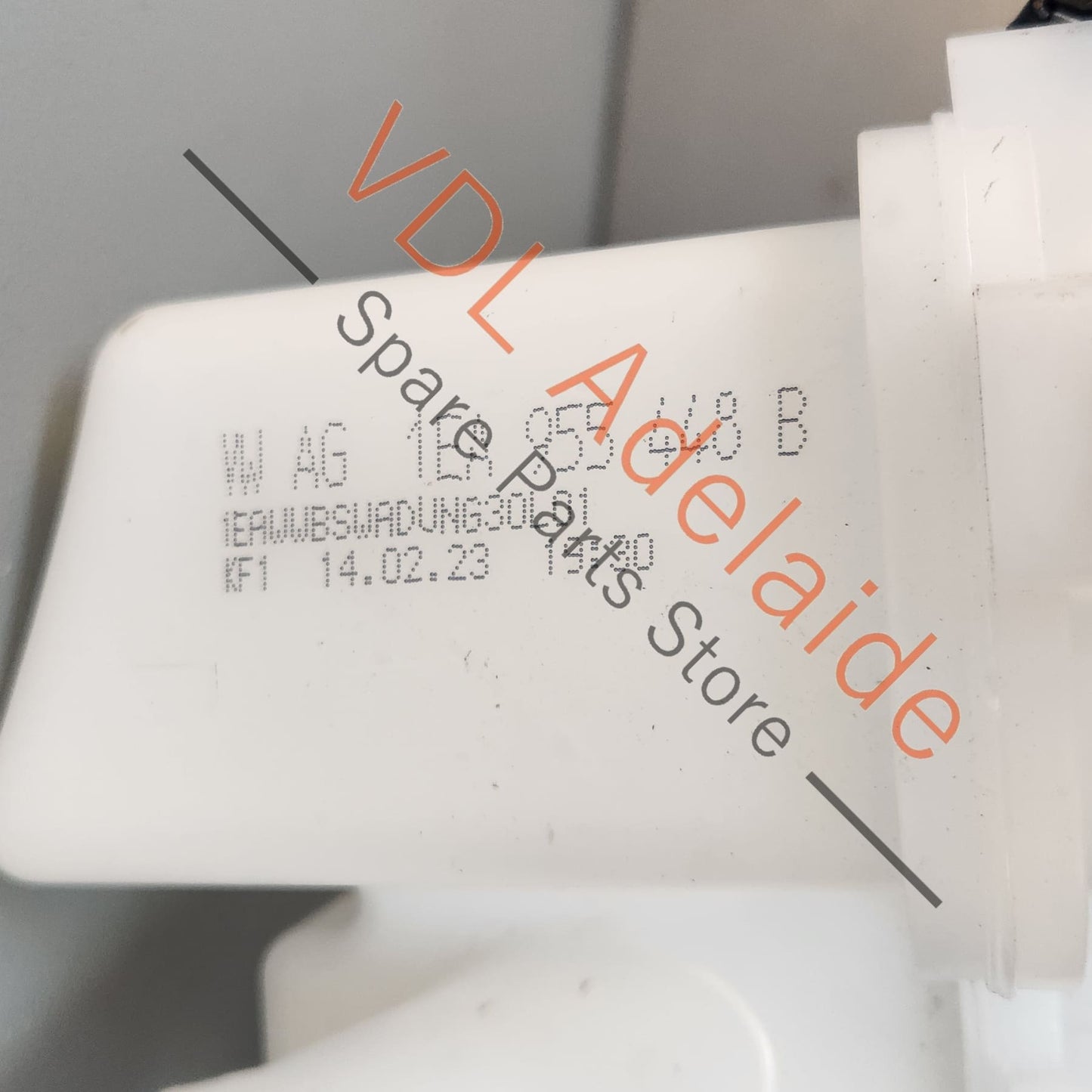 1EA955453H 1EA955448B 1K6955651 Cupra Born K11 Windscreen Washer Reservoir Tank Bottle 1EA955453H 1EA955448B 1K6955651