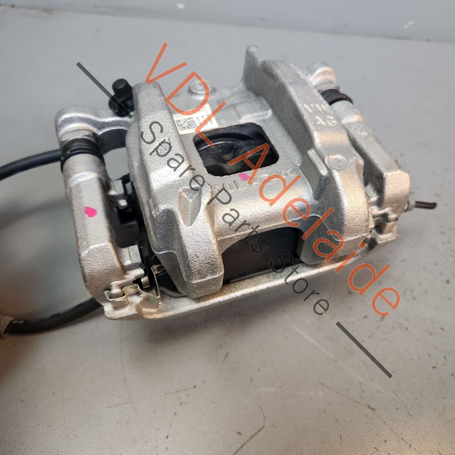 1EA615123A 1EA615125A 1EA615105K Cupra Born K11 Front Brake Caliper with Carrier Left 1EA615123A 1EA615125A 1EA615105K