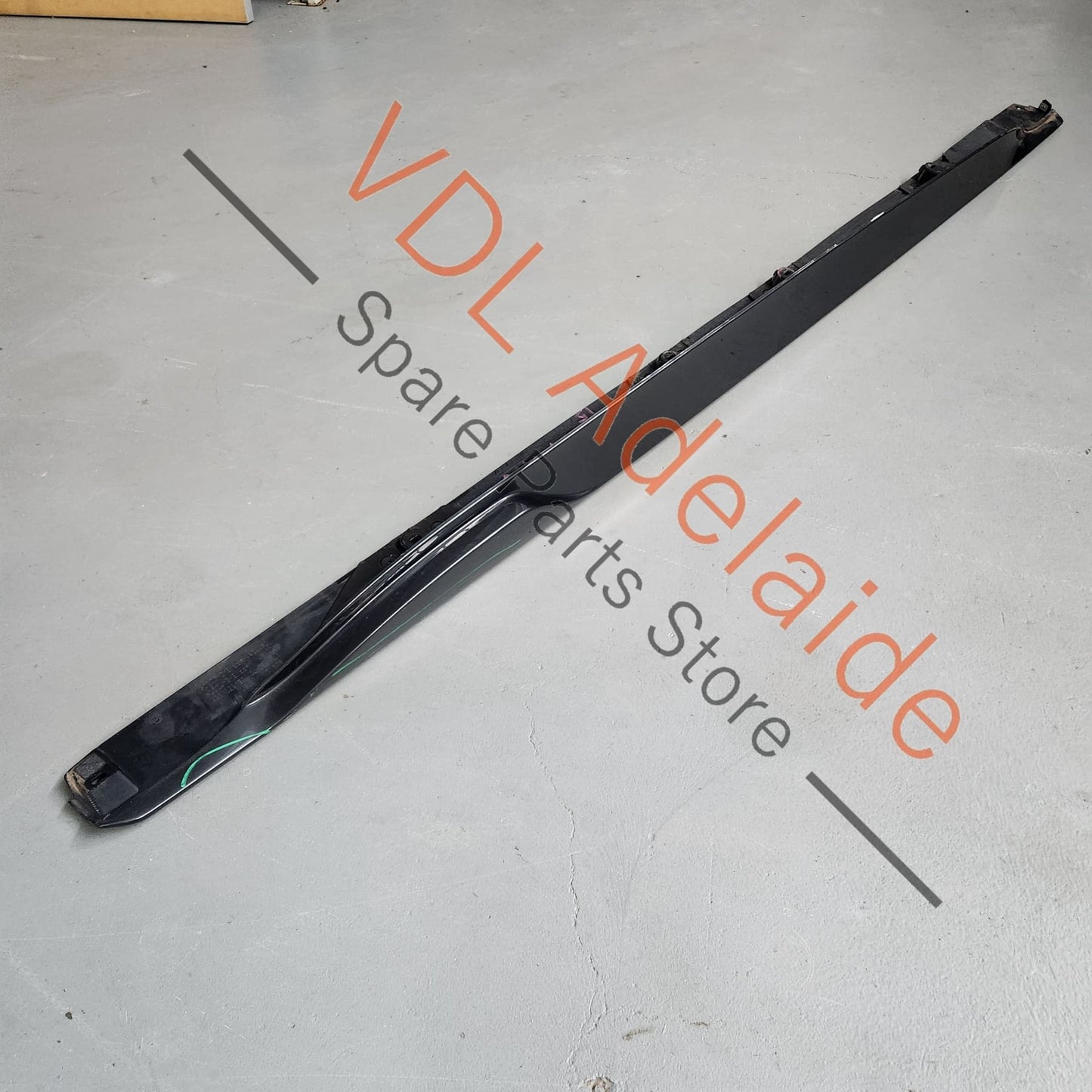 10E853856A Cupra Born eBoost K11 Left Sideskirt Rocker Molding Side Member Trim 10E853856A