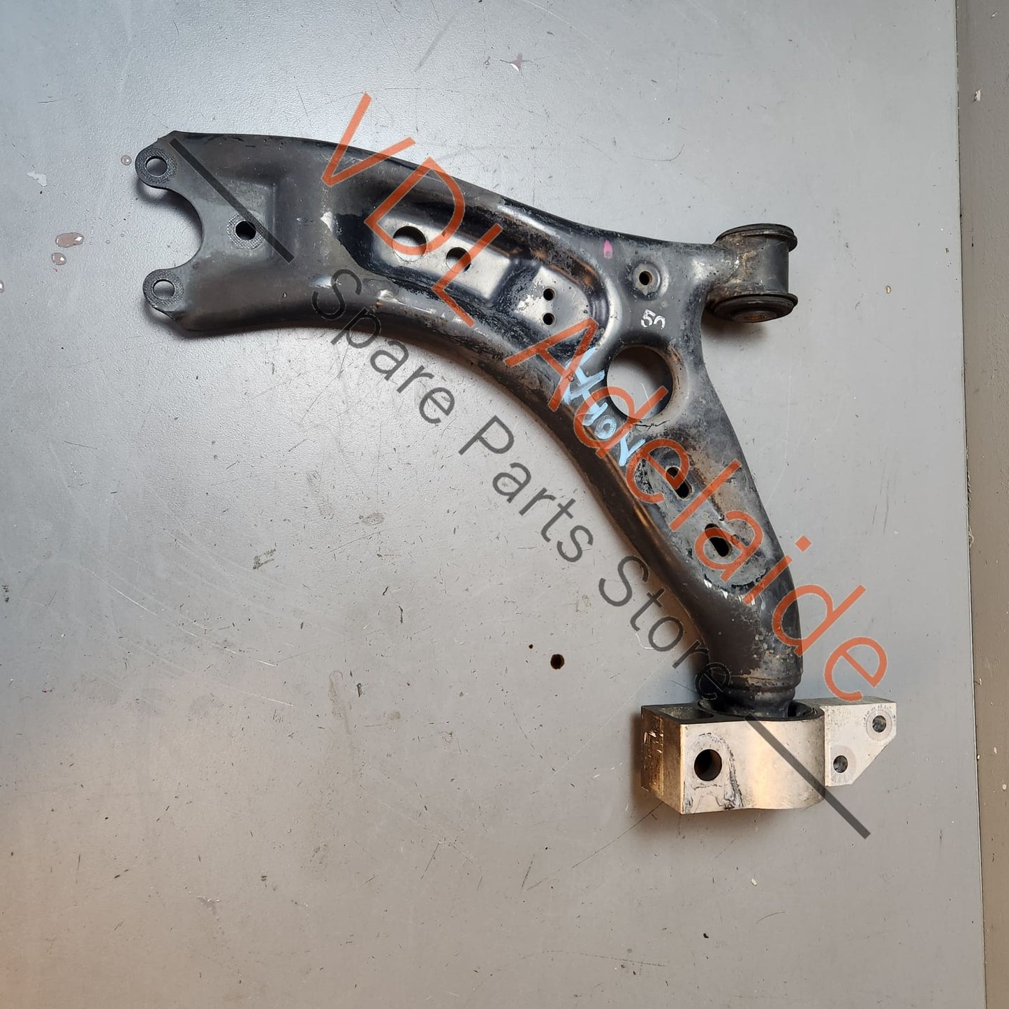 1K0407151BC VW Golf MK6 Left Front Lower Control Arm Wishbone 1K0407151BC