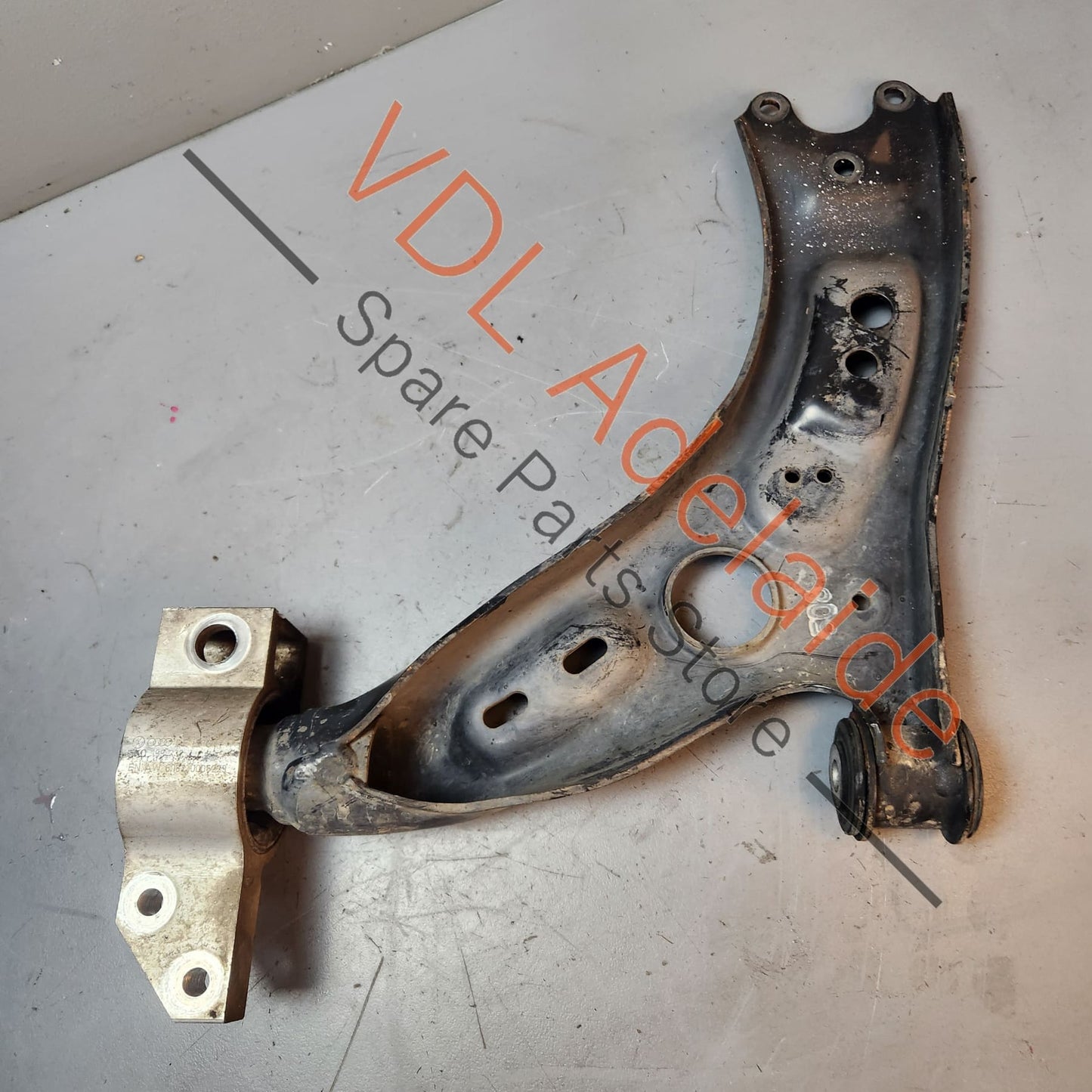 1K0407152BC VW Golf MK6 Right Front Lower Control Arm Wishbone 1K0407152BC