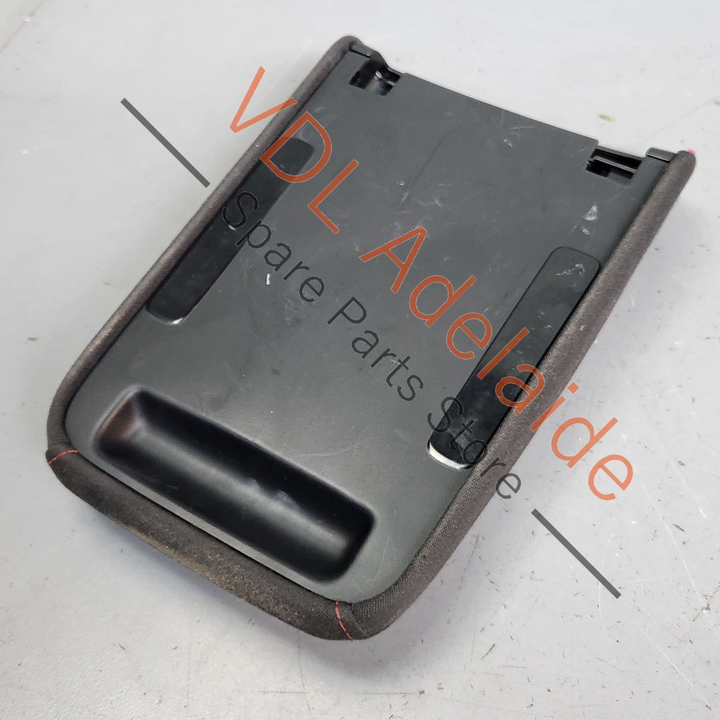 5K006112382V 5K0061123 Genuine OEM VW Golf MK6 Gti Cloth Centre Middle Arm Rest Red Stitching Interior Trim 5K0061123 82V