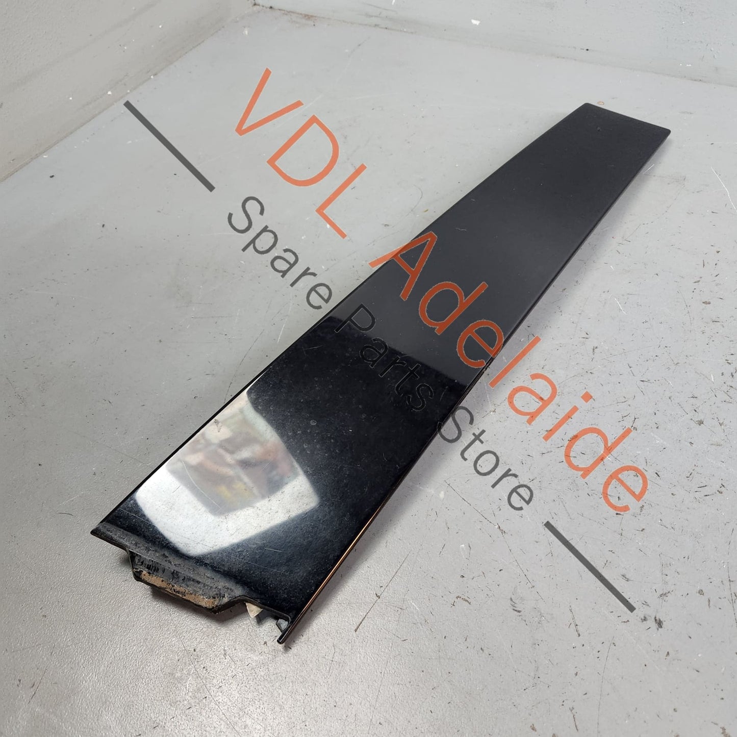 5K3837901A 5K3837901A041 VW Golf MK6 Front Left B Pillar Exterior Trim Molding 3dr Hatch 5K3837901A 041