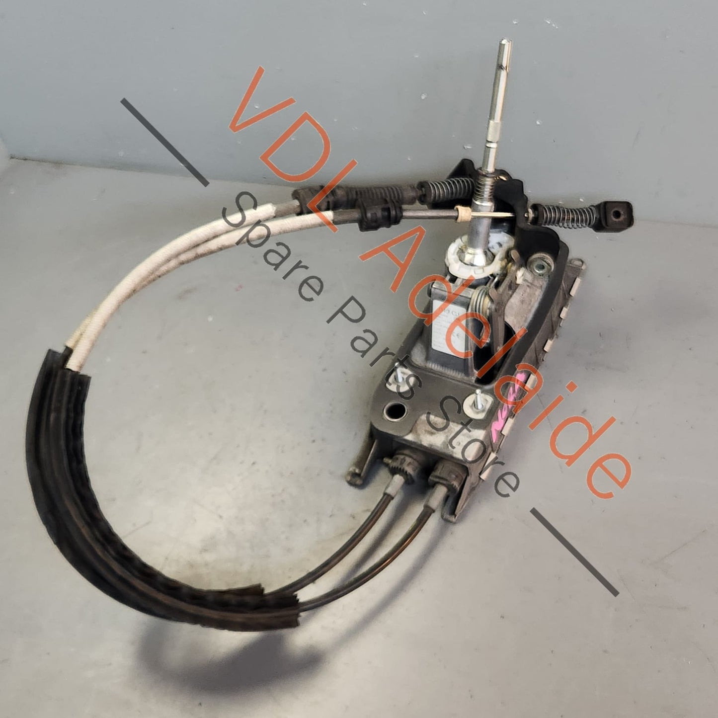 1K0711049CJ VW Golf MK6 Manual Gear Selector Shifter Housing 1K0711049CJ