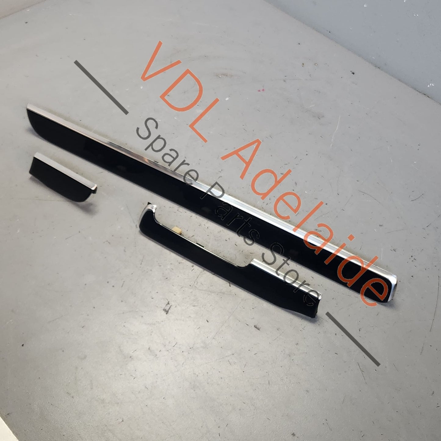 5K2858529 VW Golf GTi Mk6 Linette Black Chrome Dashboard Dash Trim Insert Set for RHD