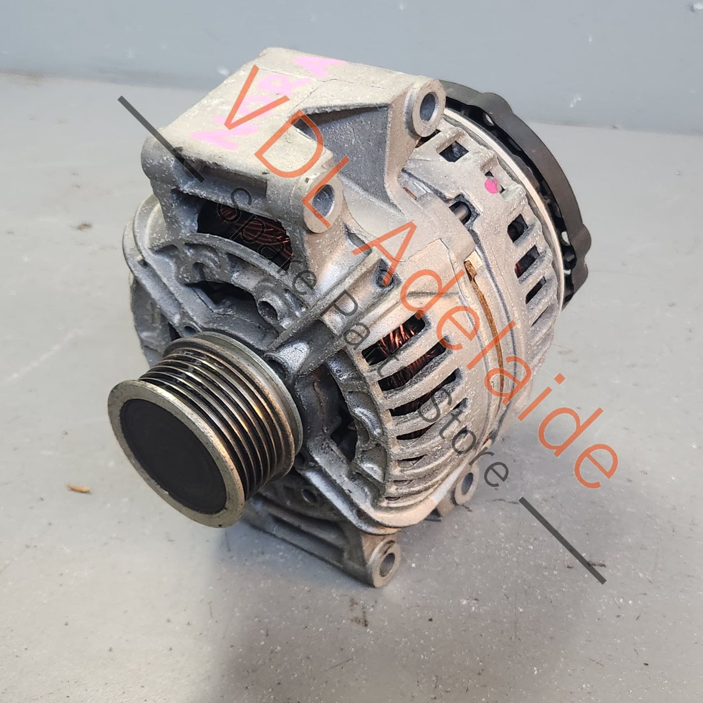 06B903016AB Genuine Volkswagen VW Golf Tiguan Passat BOSCH Alternator 140A 06B903016AB