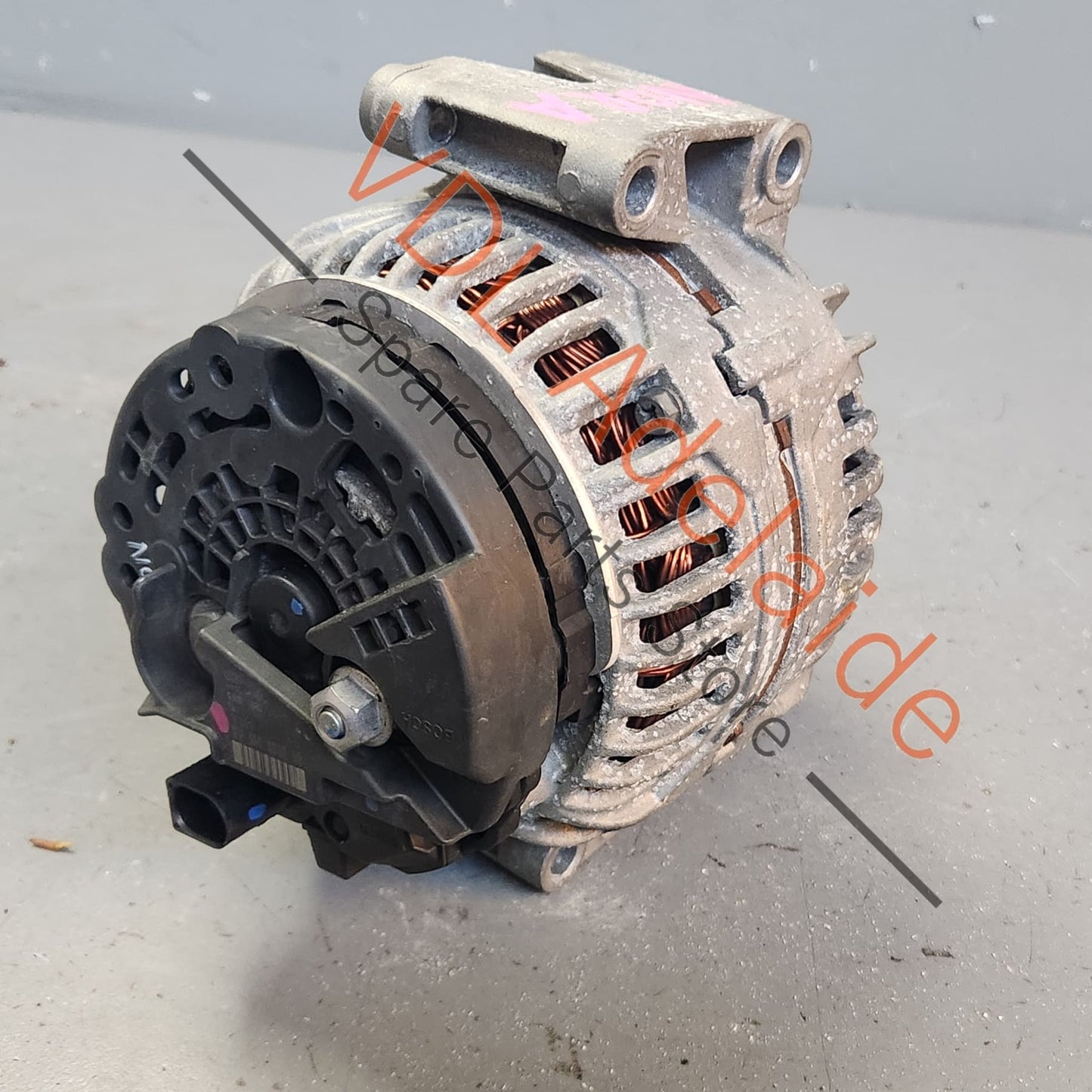 06B903016AB Genuine Volkswagen VW Golf Tiguan Passat BOSCH Alternator 140A 06B903016AB