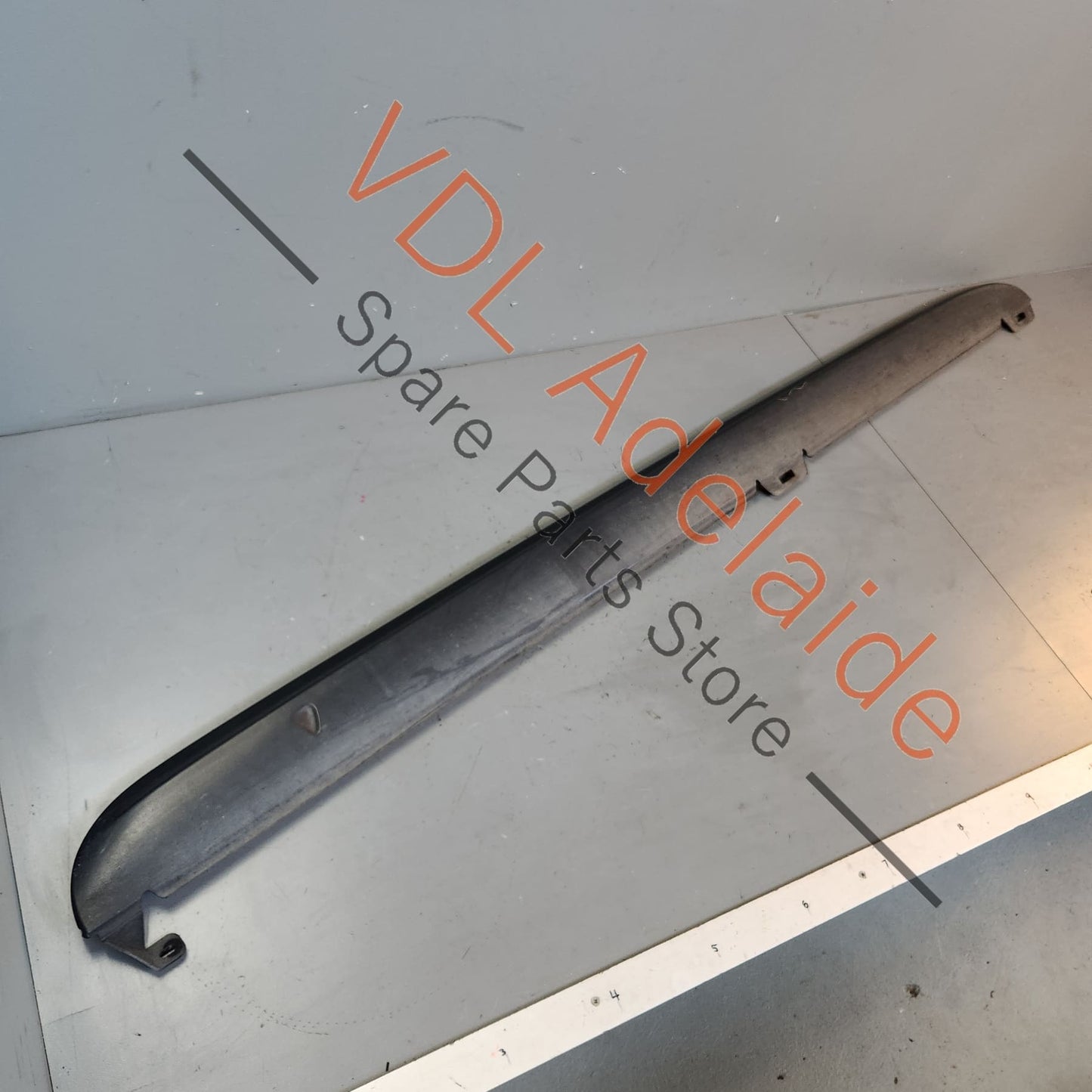 5K0853856B VW Golf MK6 Gti Sideskirt Side Member Trim Molding Right RHS 5K0853856B