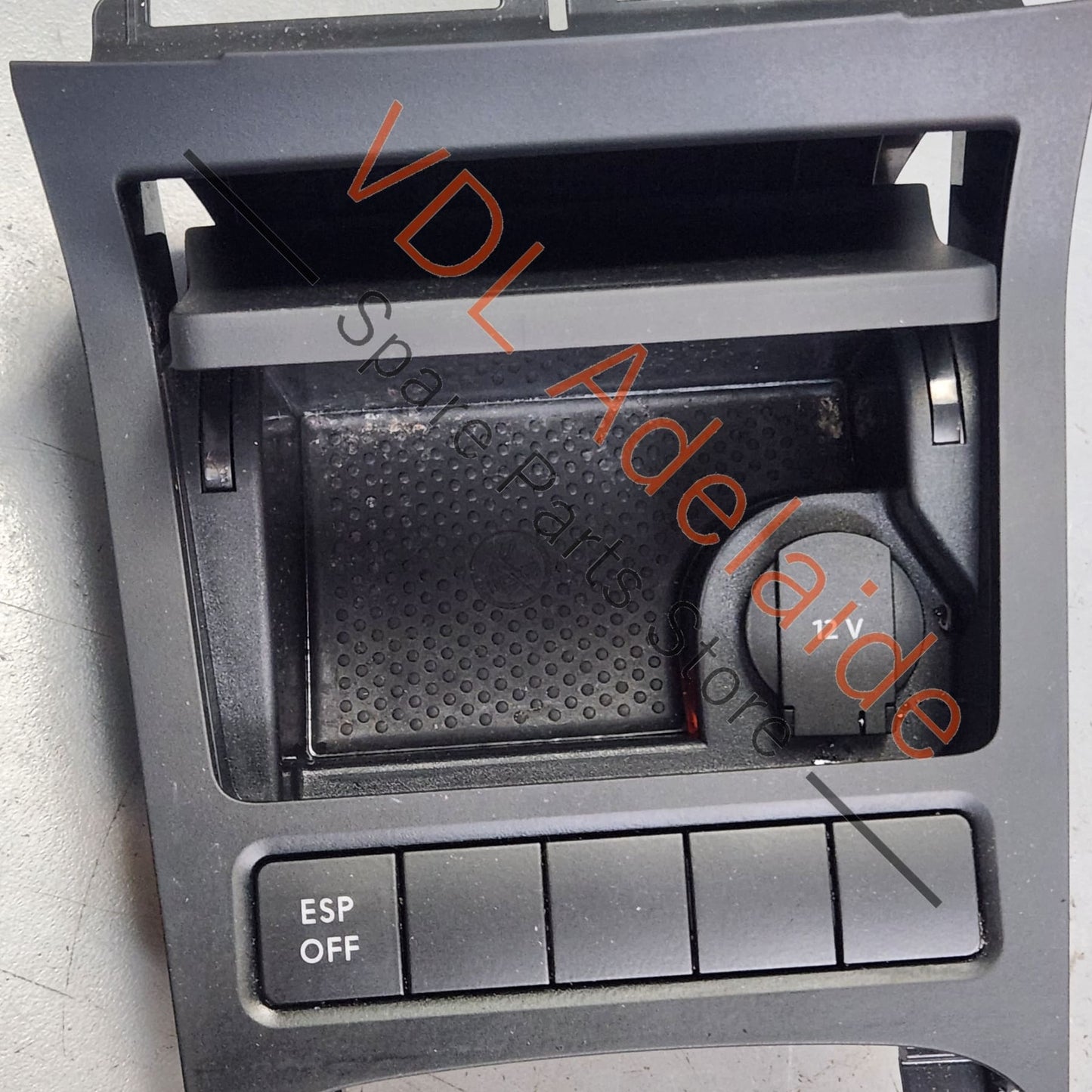 5K0857961A VW Golf R Gti TSI Mk6 08-12 Centre Console Ashtray Storage Console Compartment 5K0857961A