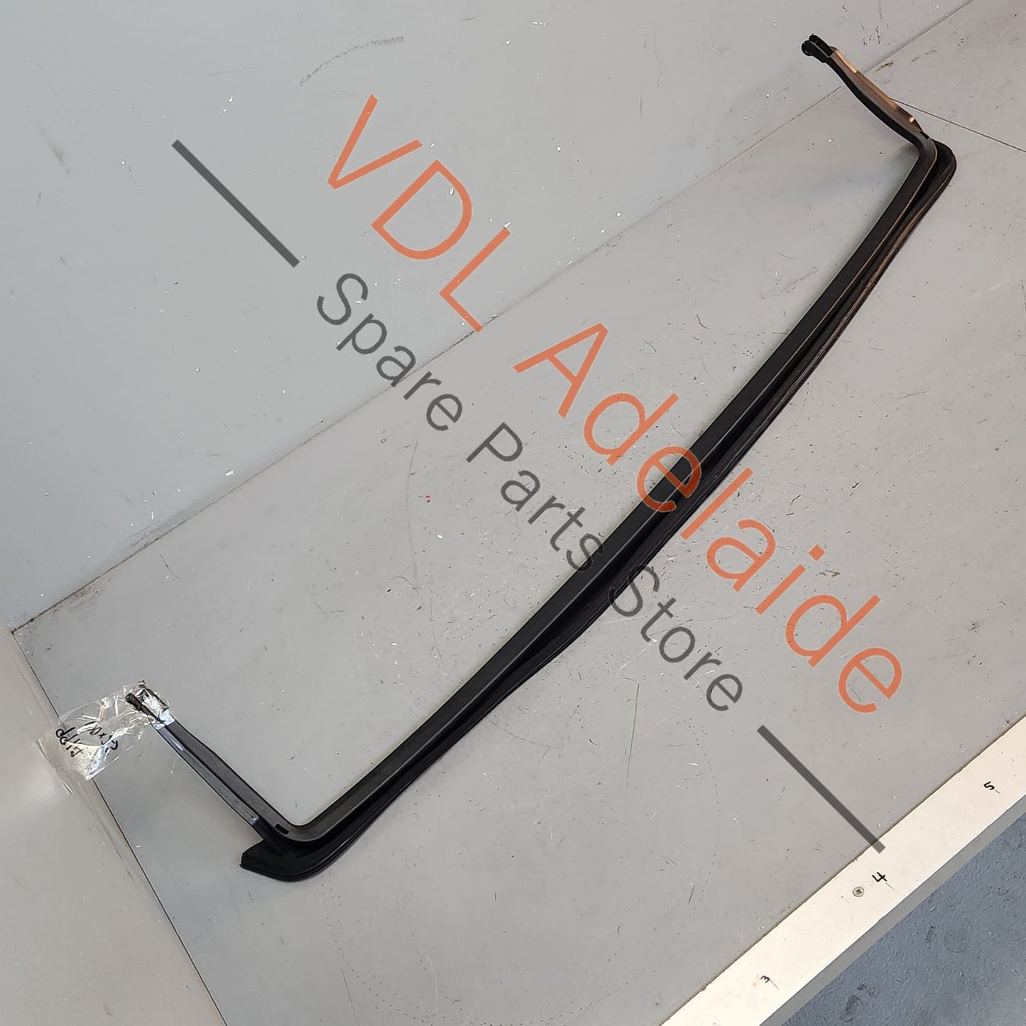 9P1898511 99156616100 Porsche 911 991 Sunroof Wind Deflector Screen 99156616100 9P1898511