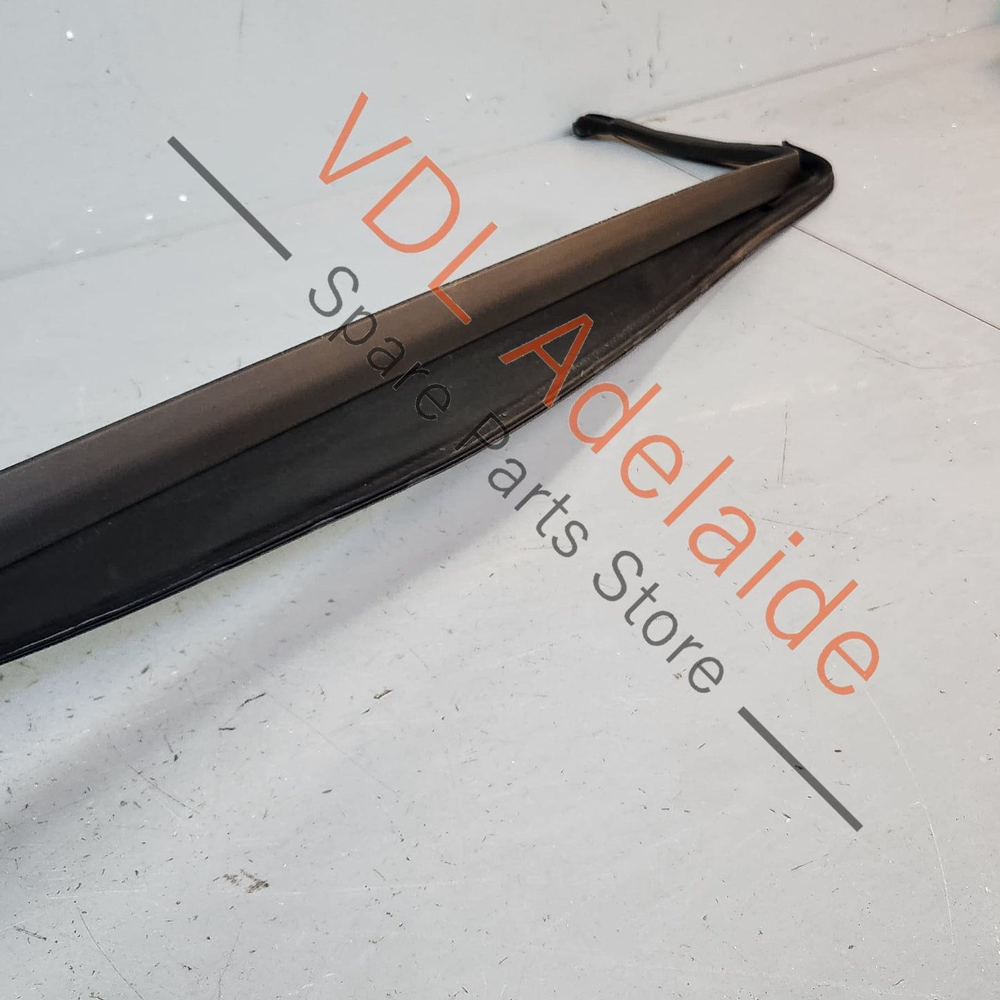 9P1898511 99156616100 Porsche 911 991 Sunroof Wind Deflector Screen 99156616100 9P1898511