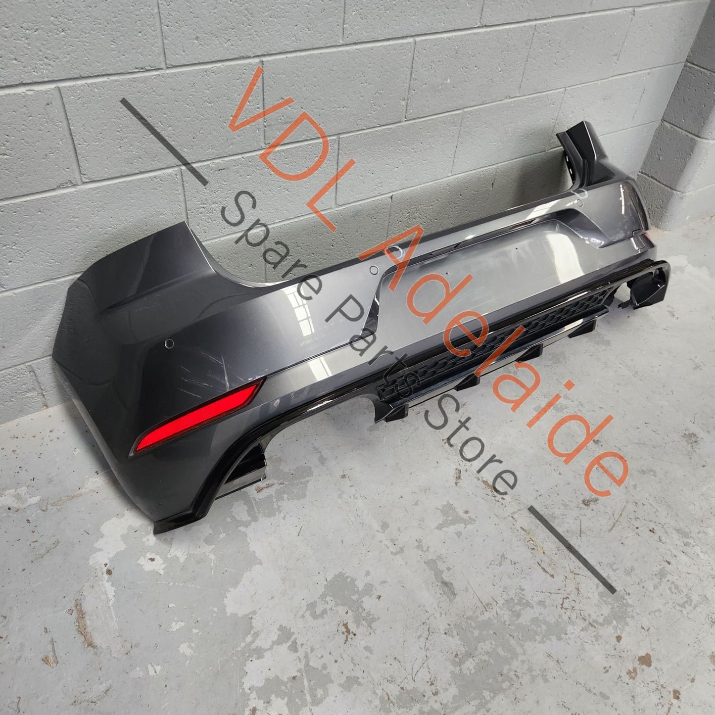 5G6807417BQGRU 5G6807568AA041 VW Golf R MK7.5 Rear Bumper Cover & Diffuser
