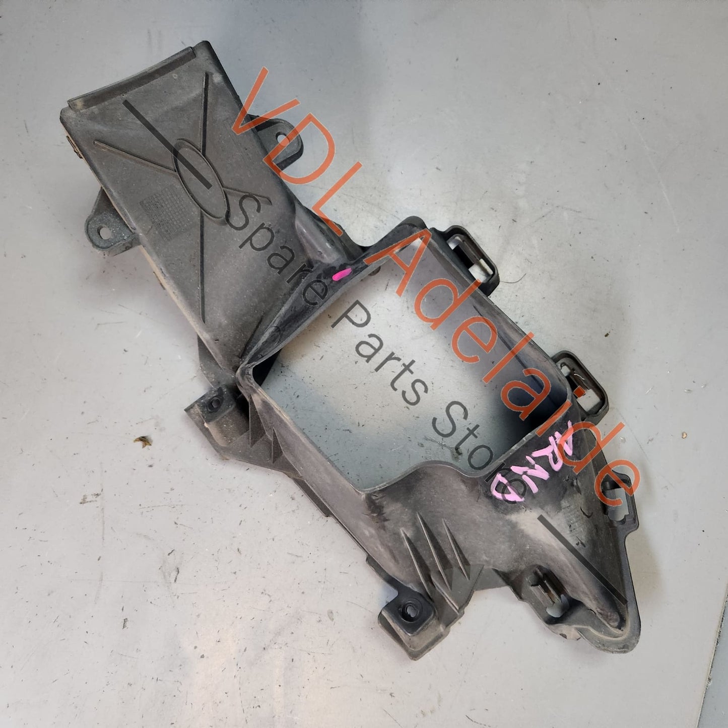 5G0853950M VW Golf R MK7.5 Front Bumper Right RHS Radiator Lower Vent Backing Closing Element 5G0853950M