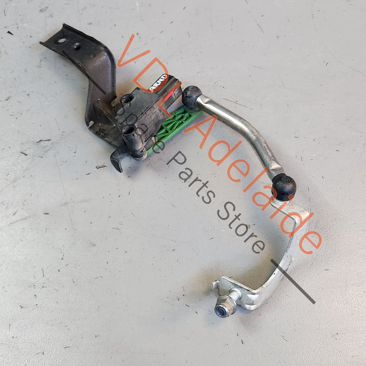 5Q0412522C VW Golf MK7 7.5 Front Right Suspension Level Sensor With Poles 5Q0412522C