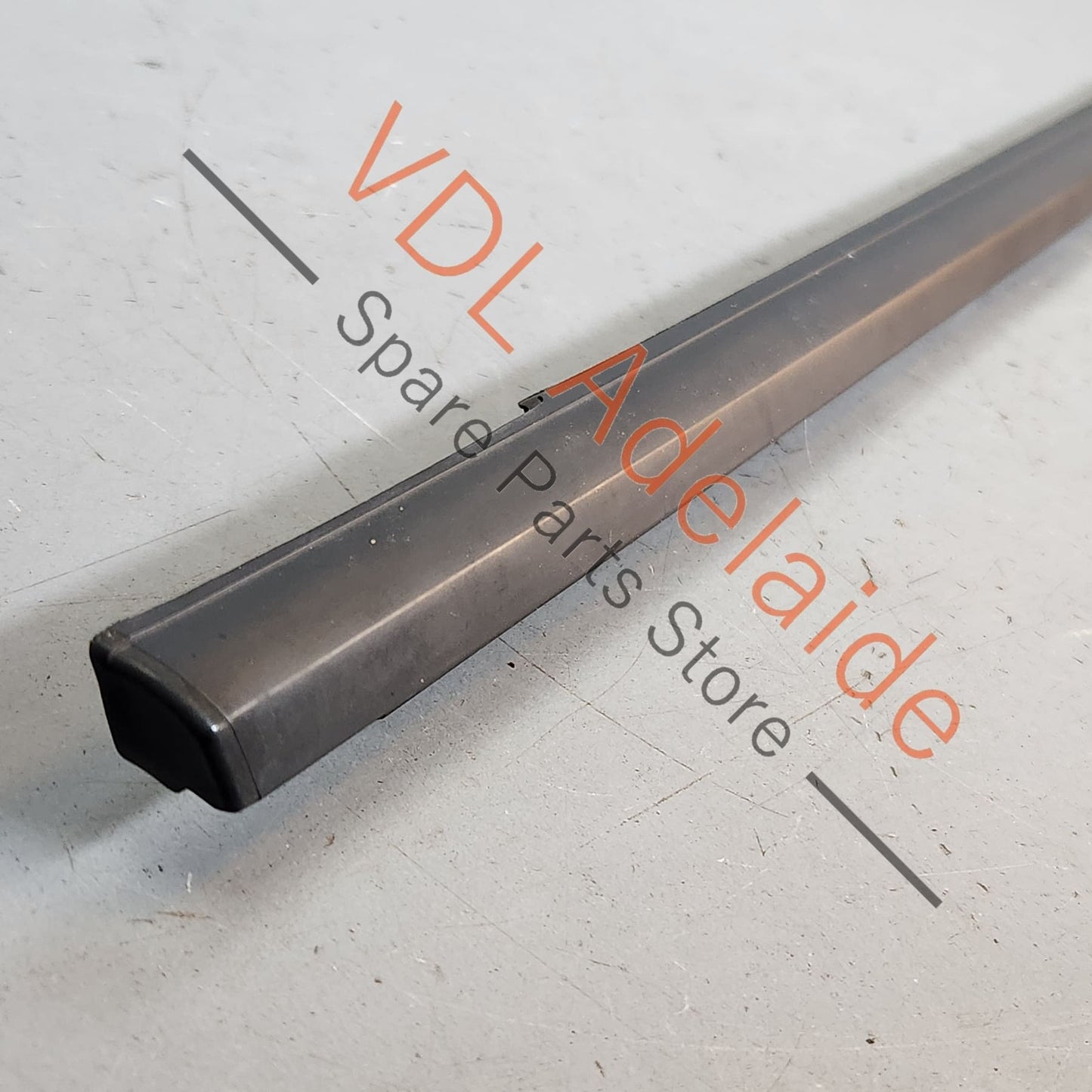 5G4837478D5AP VW Golf MK7 Front Right Door Aperture Window Slot Seal Satin Black 5G4837478D 5AP