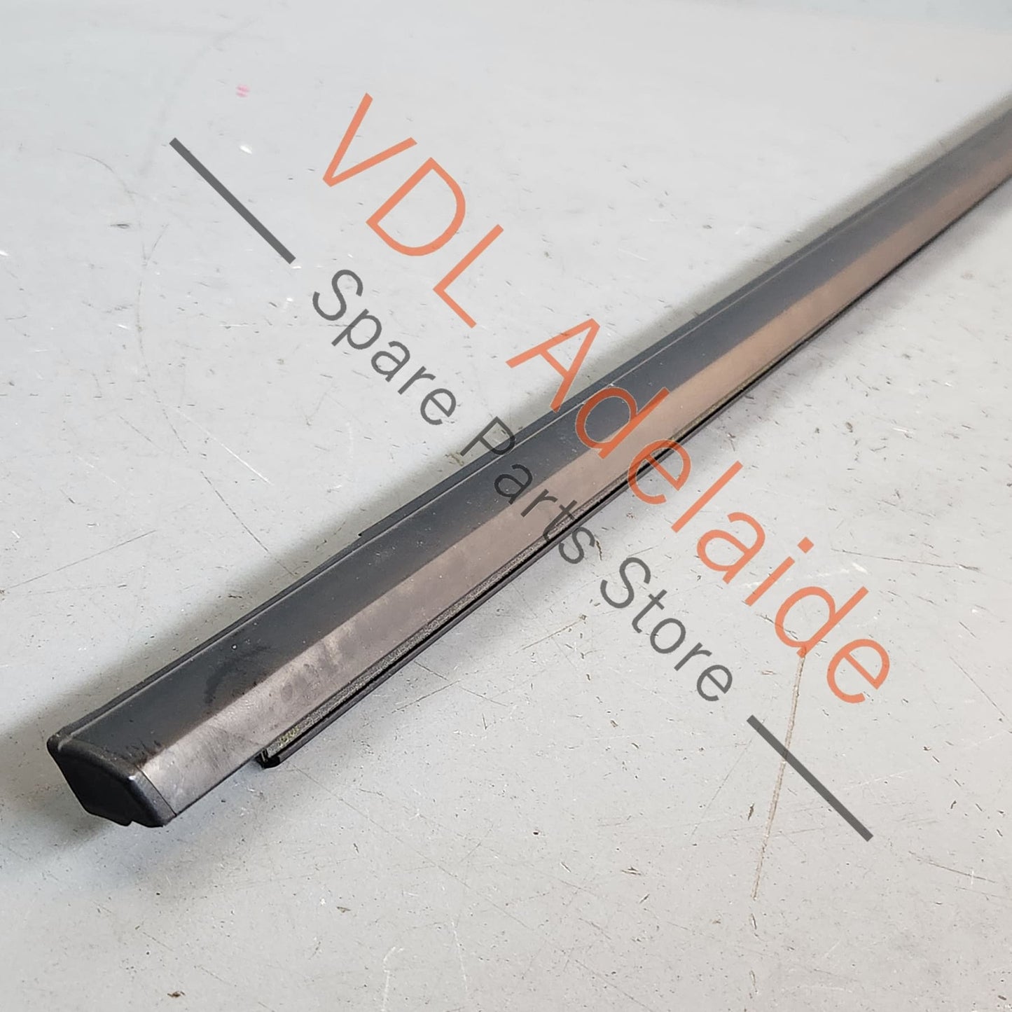 5G4837478D5AP VW Golf MK7 Front Right Door Aperture Window Slot Seal Satin Black 5G4837478D 5AP