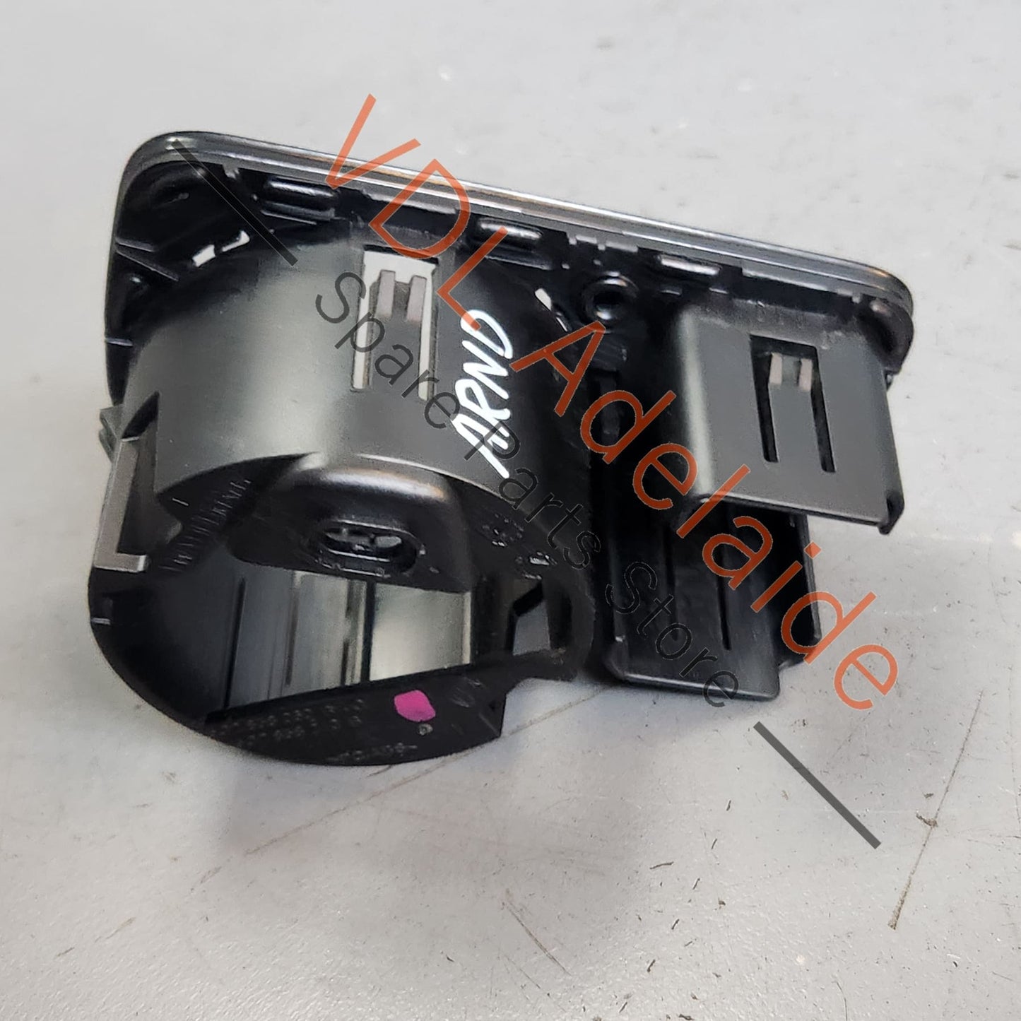 5G2858060CYI2 VW Golf Mk7 Headlight Switch Surround Interior Trim Gloss Black 5G2858060C 5G2858060BC