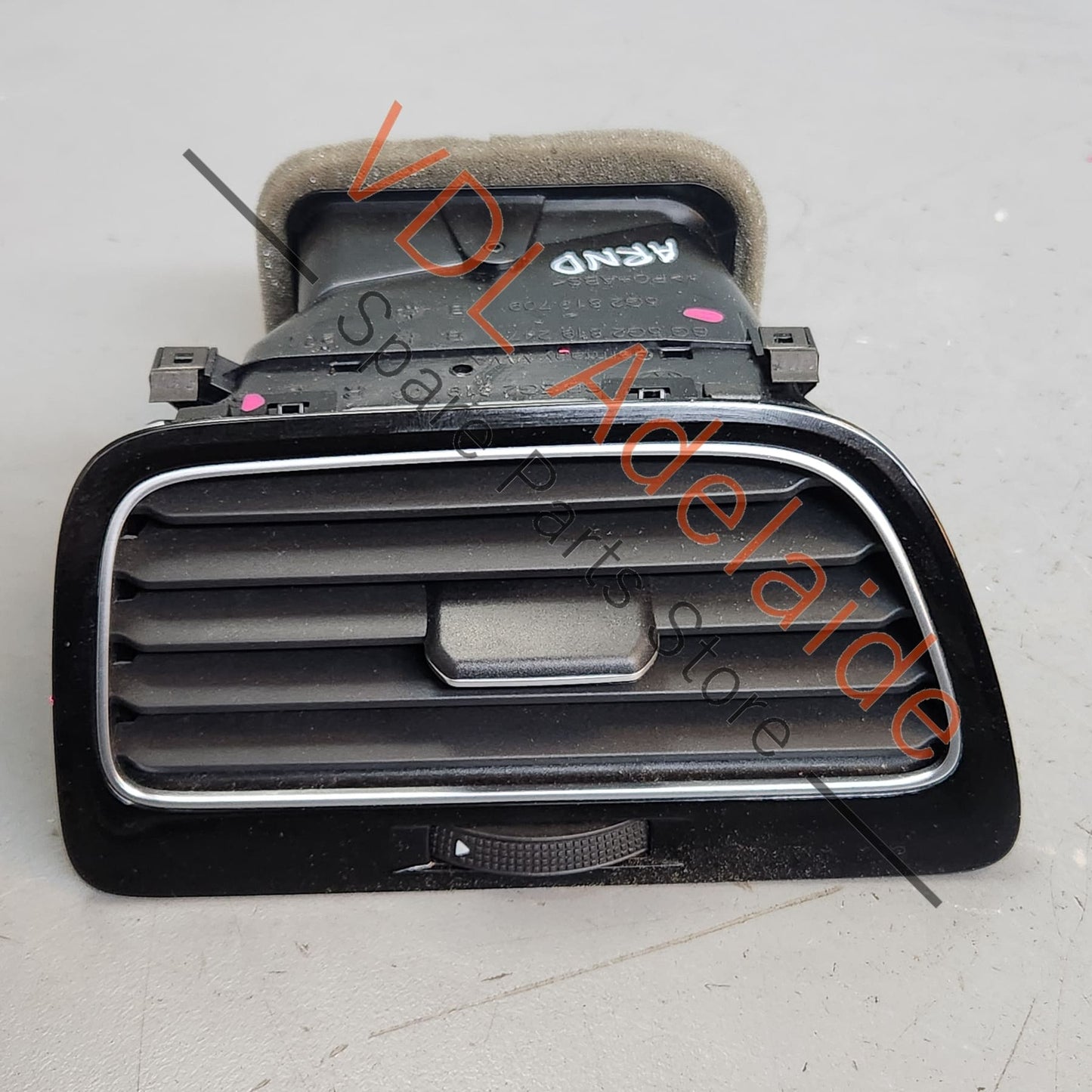5G2819703RQYI VW Golf MK7 7.5 Left Side Dash Air Vent AC 5G2819703R QYI Gloss Black