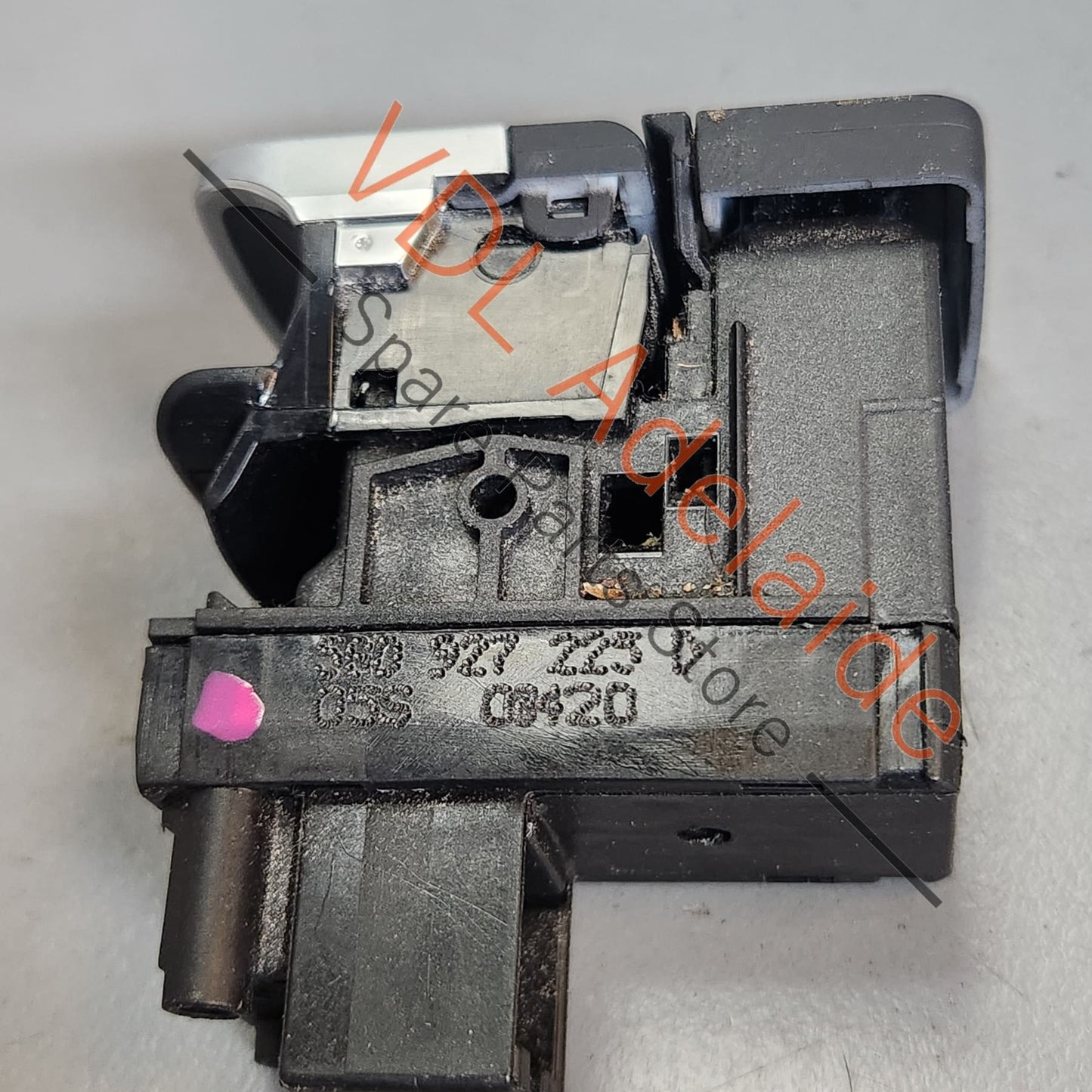 5G0927225D VW Golf MK7 7.5 EPB Park Brake Switch Centre Console 5G0927225D