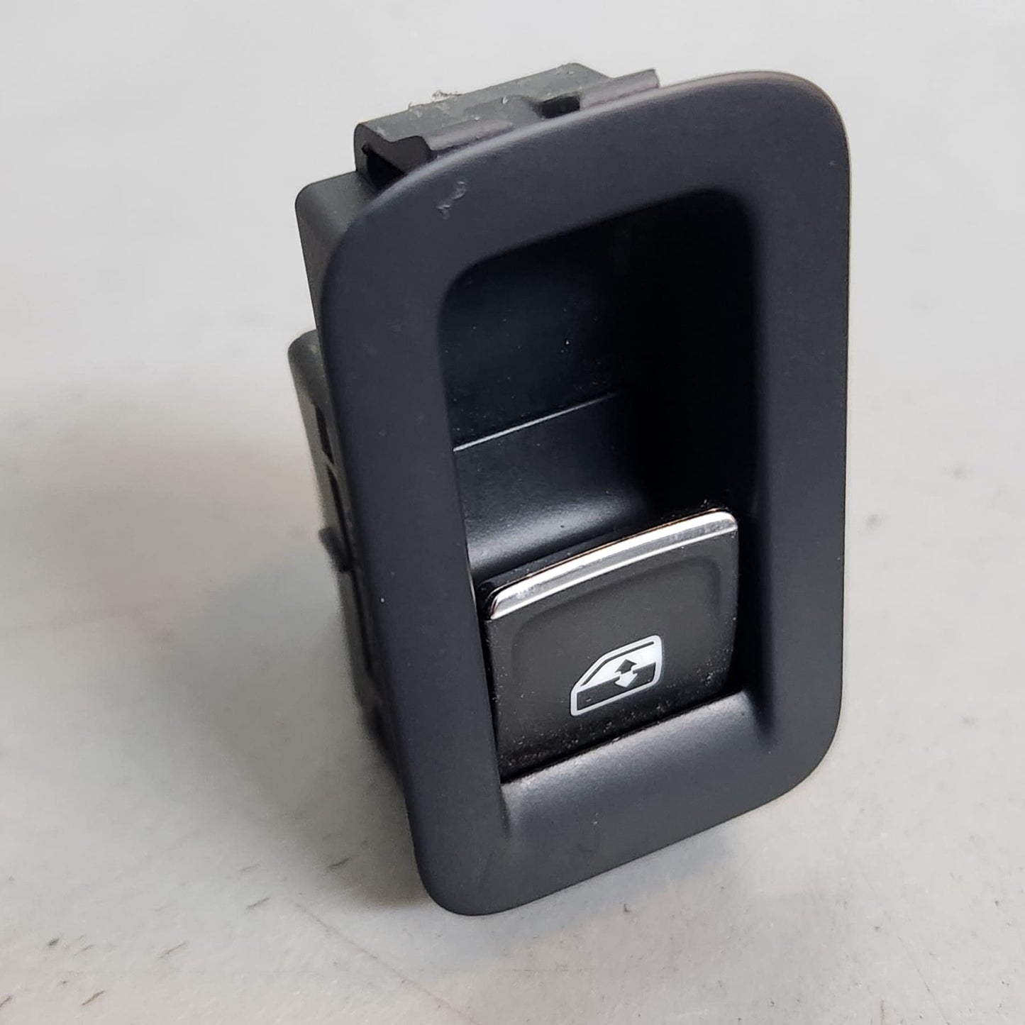 5G0959855LWZU VW Golf MK7 7.5 Passenger Window Switch 5G0959855L WZU