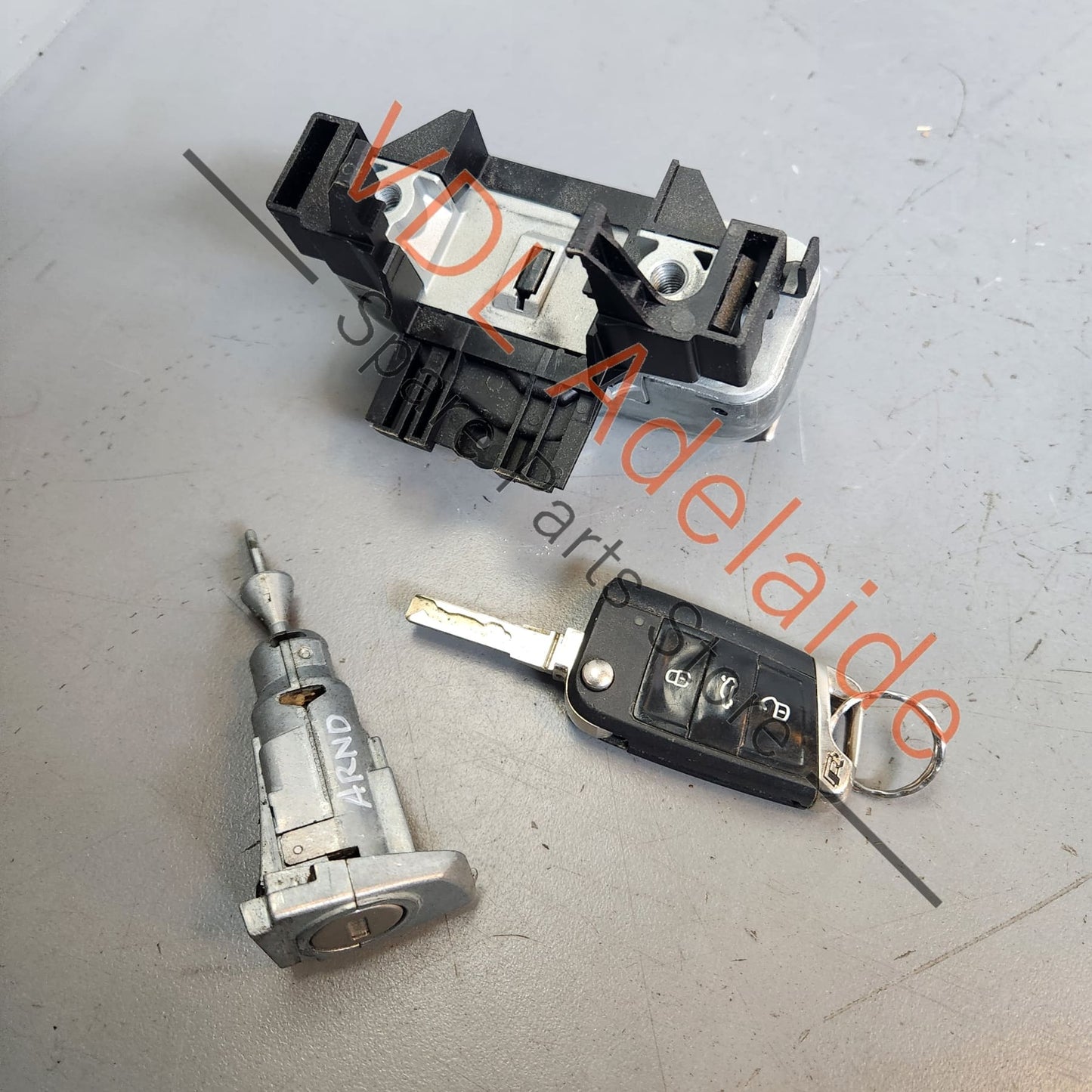 2Q0905861A VW Golf MK7 Steering Lock & Key Set 2Q0905861A
