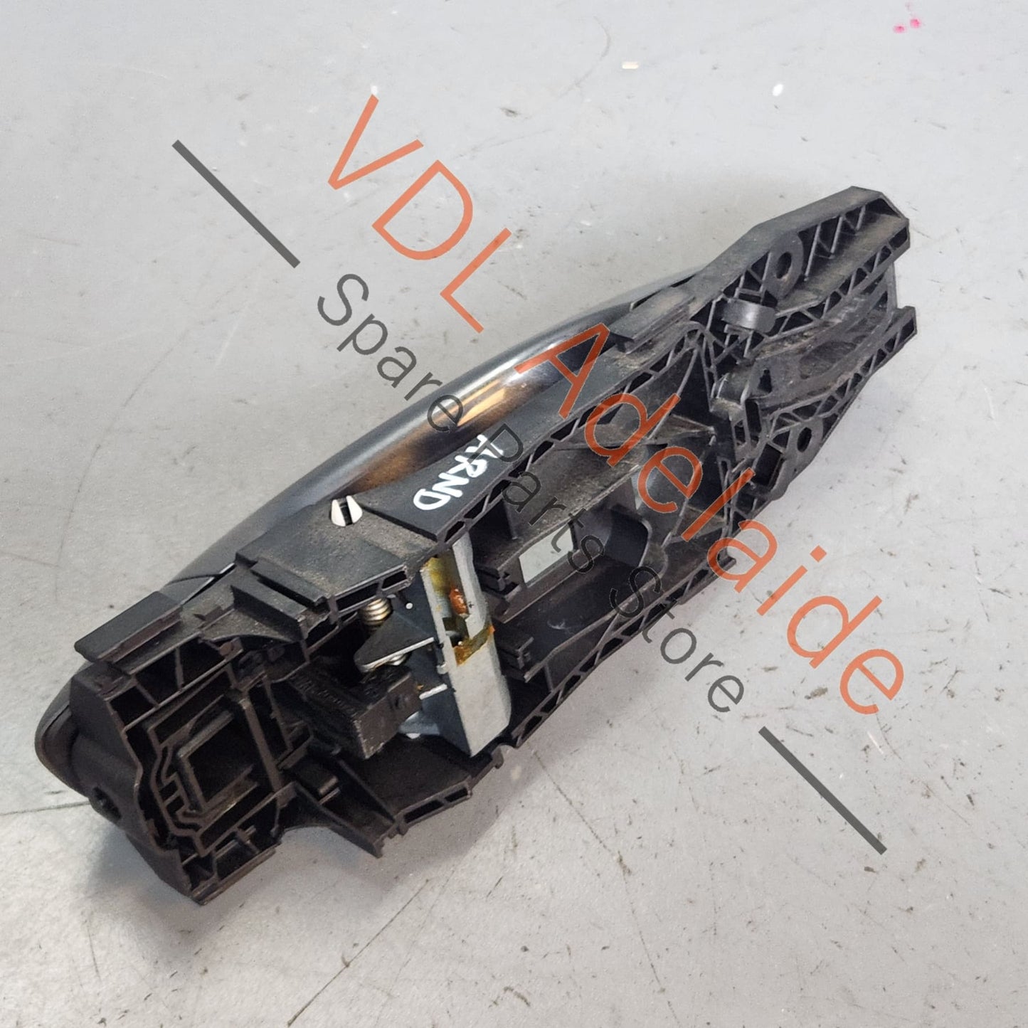 5G0837205N 5G0837205NGRU VW Golf MK7 Rear Left Exterior Door Handle Indium Grey LR7H X3X3 5G0837205N GRU