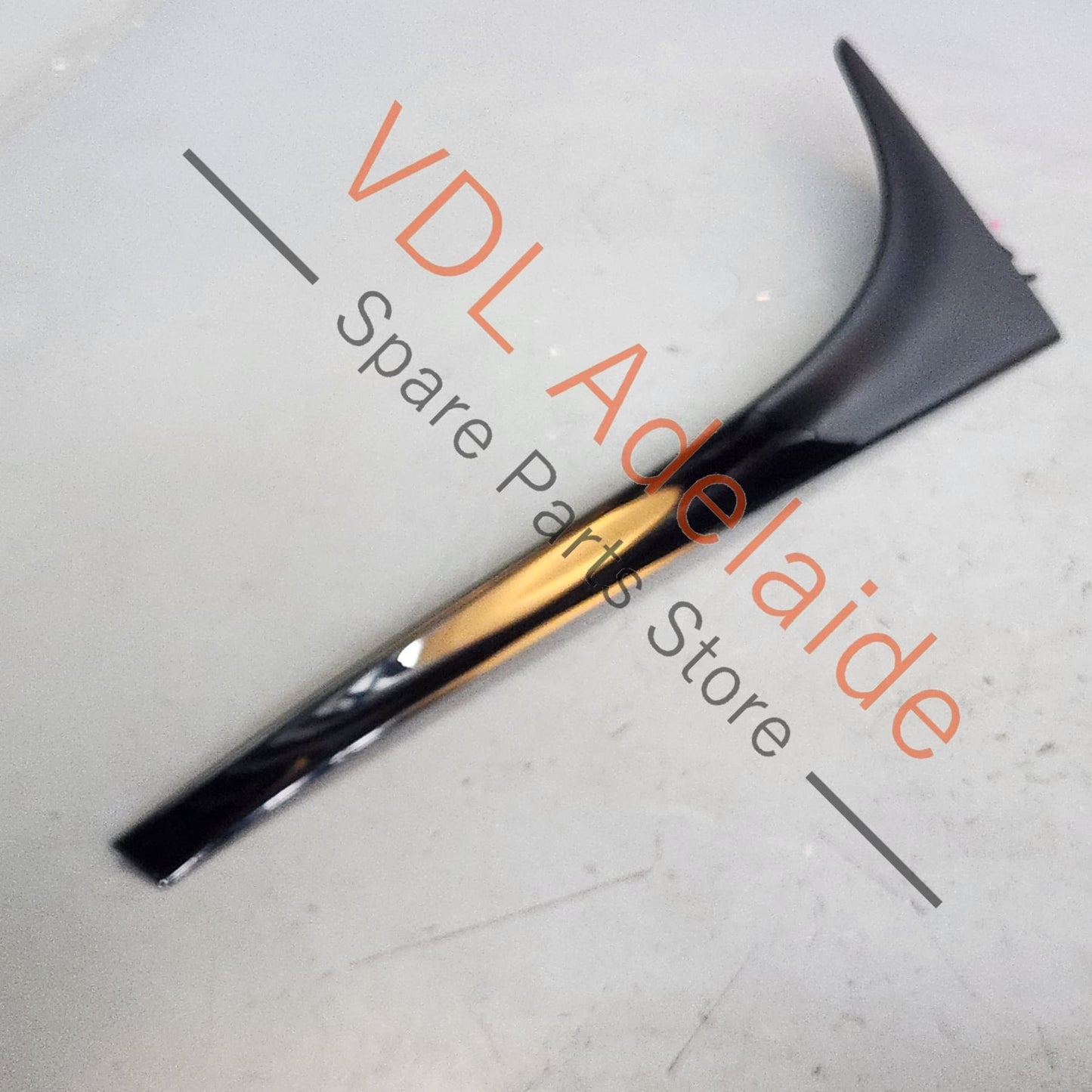 5G6805946C VW Golf MK7 7.5 Gti R Right Rear Window Spoiler Trim Molding 5G6805946C 041