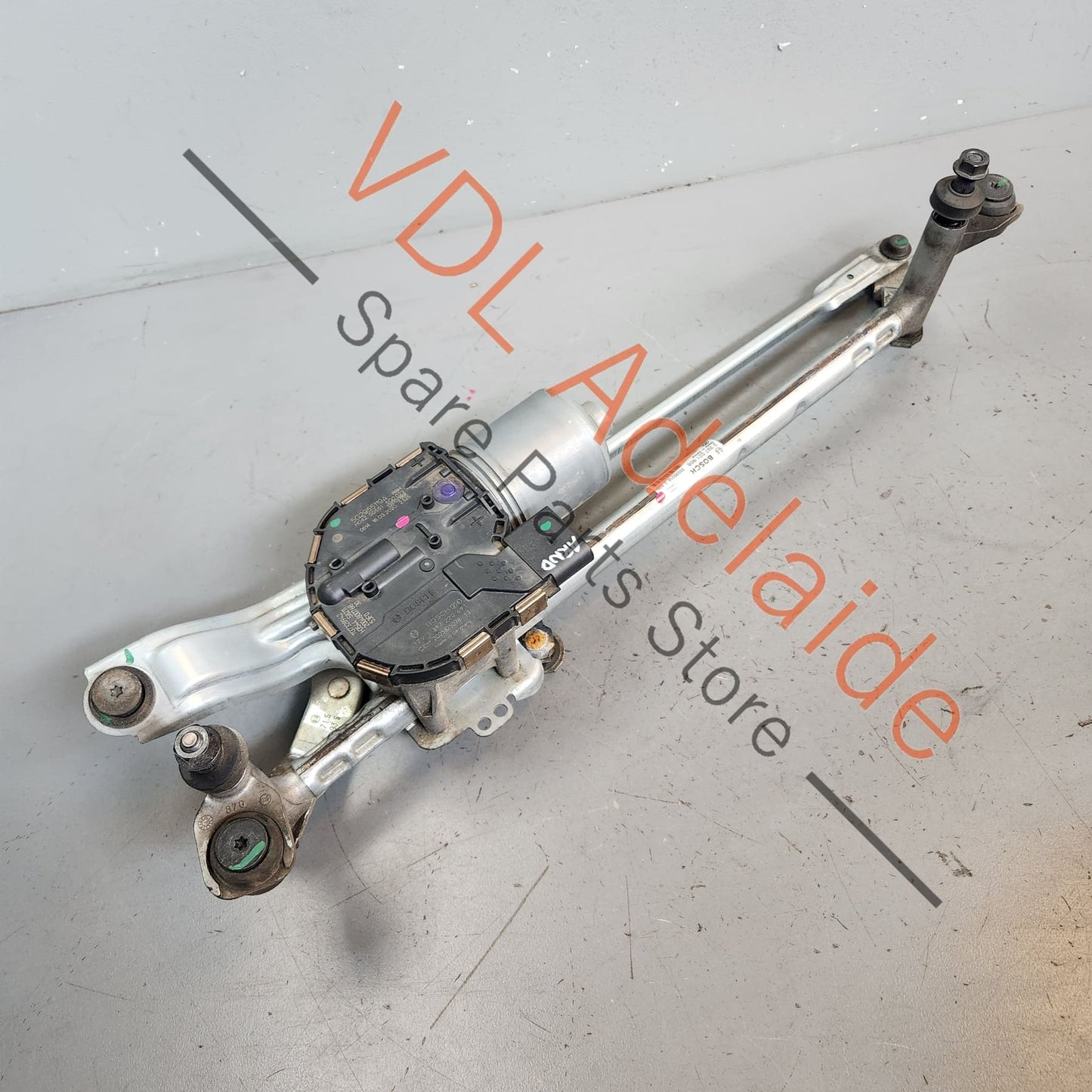 5G2955023C VW Golf MK7 Front Windscreen Windshield Wiper Motor Assembly 5G2955023C
