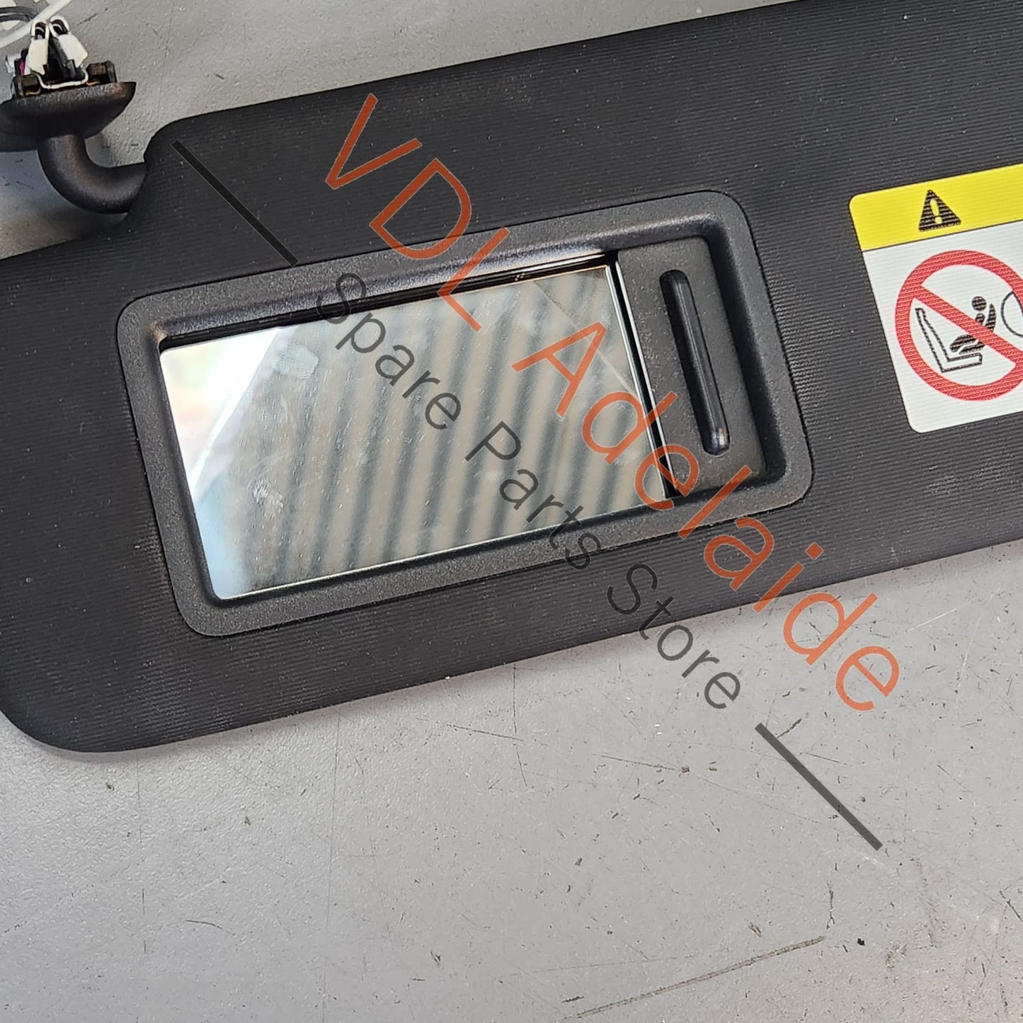 5G0857551AS VW Golf R Mk7 Black Left Side Sun Visor with Illuminated Mirror & Cover 5G0857551AS