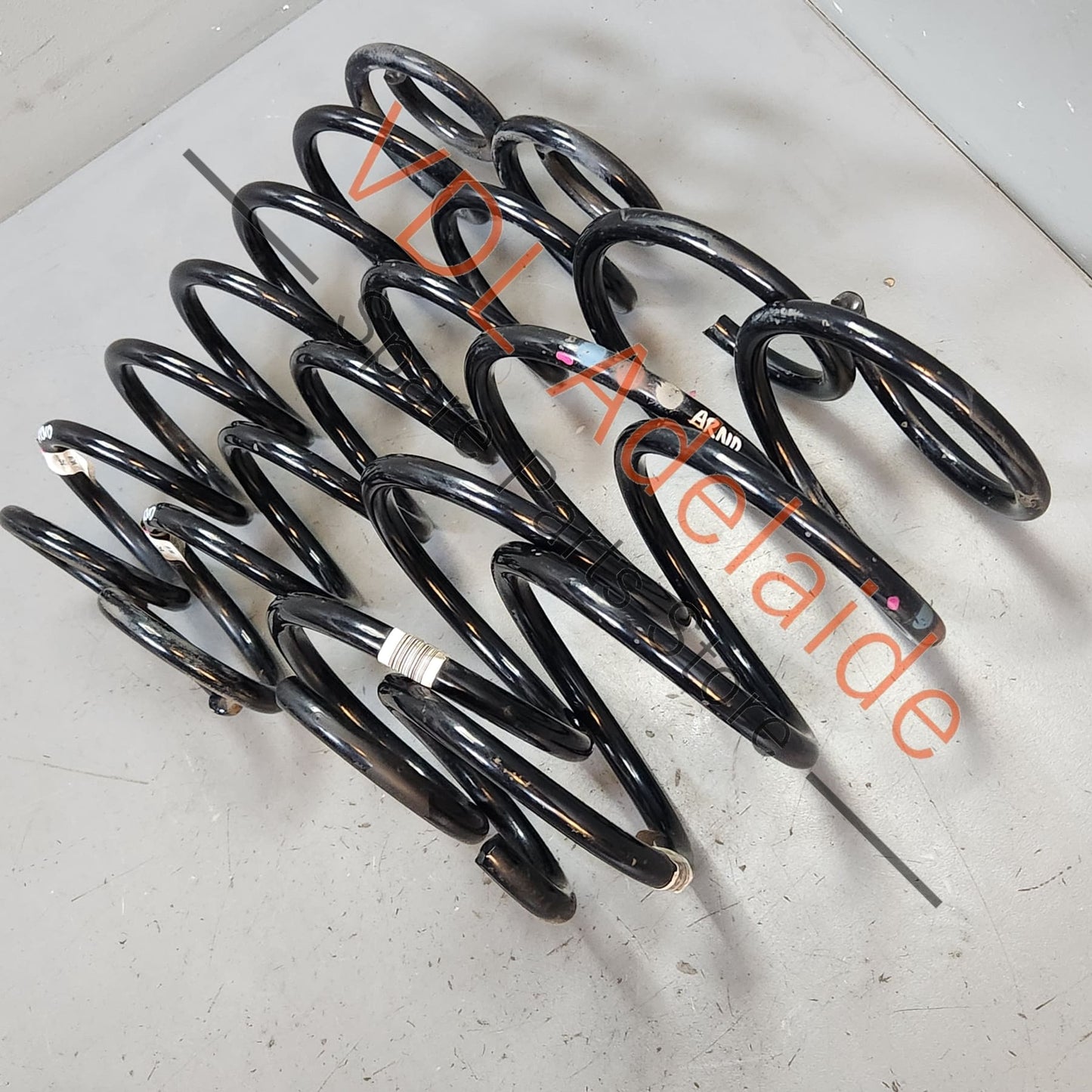 5Q0411105JG 5Q0511115EP VW Golf R MK7 7.5 Set of Coil Springs 5Q0411105JG 5Q0511115EP