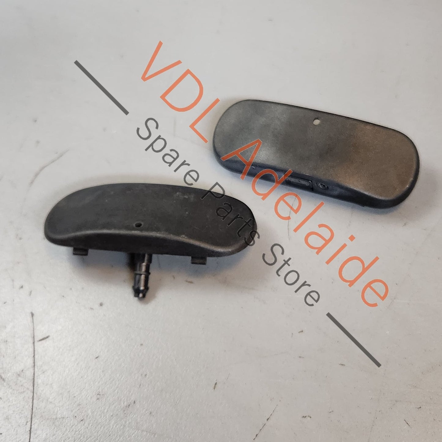5H0955985 VW Golf MK7 Windscreen Washer Jet Nozzle Pair L&R 5H0955985