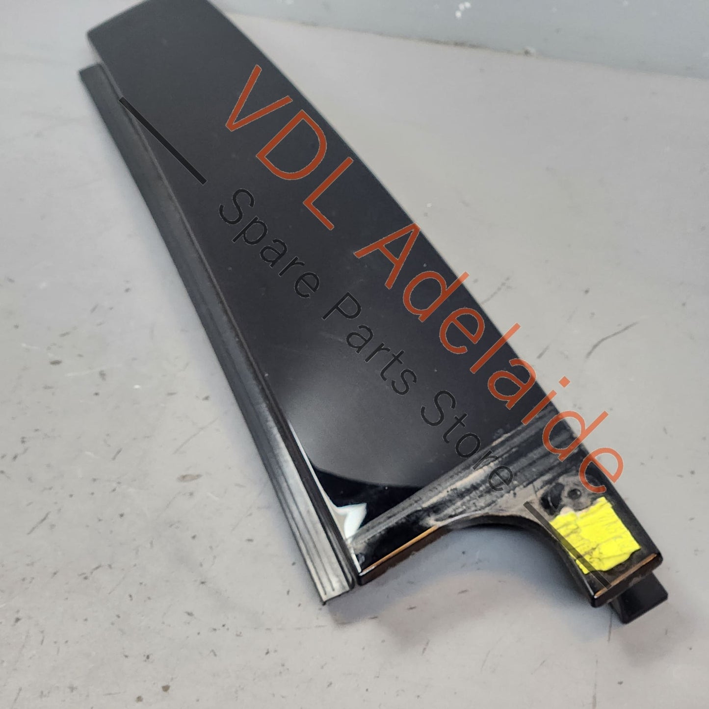 5G6839901B VW Golf GTi Mk7 Rear Left Exterior Pillar Trim for Door Window Frame 5G6839901B