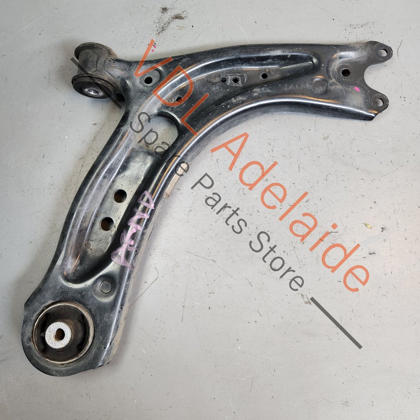 5WA407152 VW Golf R MK7 Front Right Lower Control Arm Wishbone Suspension 5WA407152