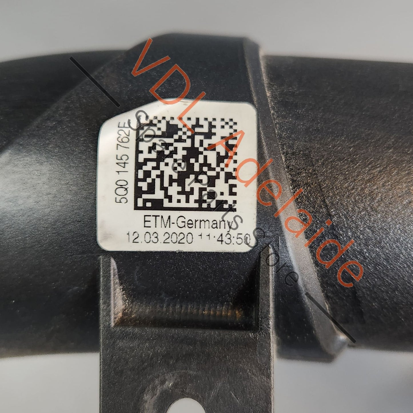 5Q0145762E 5Q0145840B VW Golf R MK7 Left Side Intercooler Pressure Pipe Hose 5Q0145762E 5Q0145840B