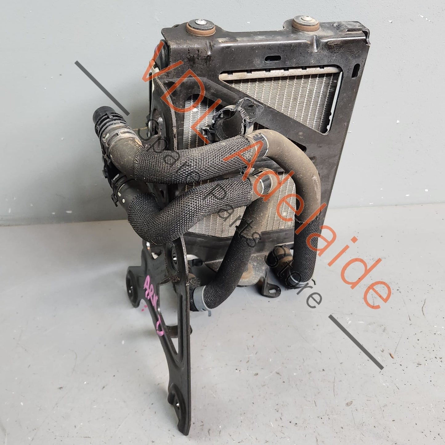 5Q0121251HA 5Q0121093BF VW Golf R MK7 7.5 Front Left Small Additional Radiator Cooler Assembly 5Q0121251HA 5Q0121093BF