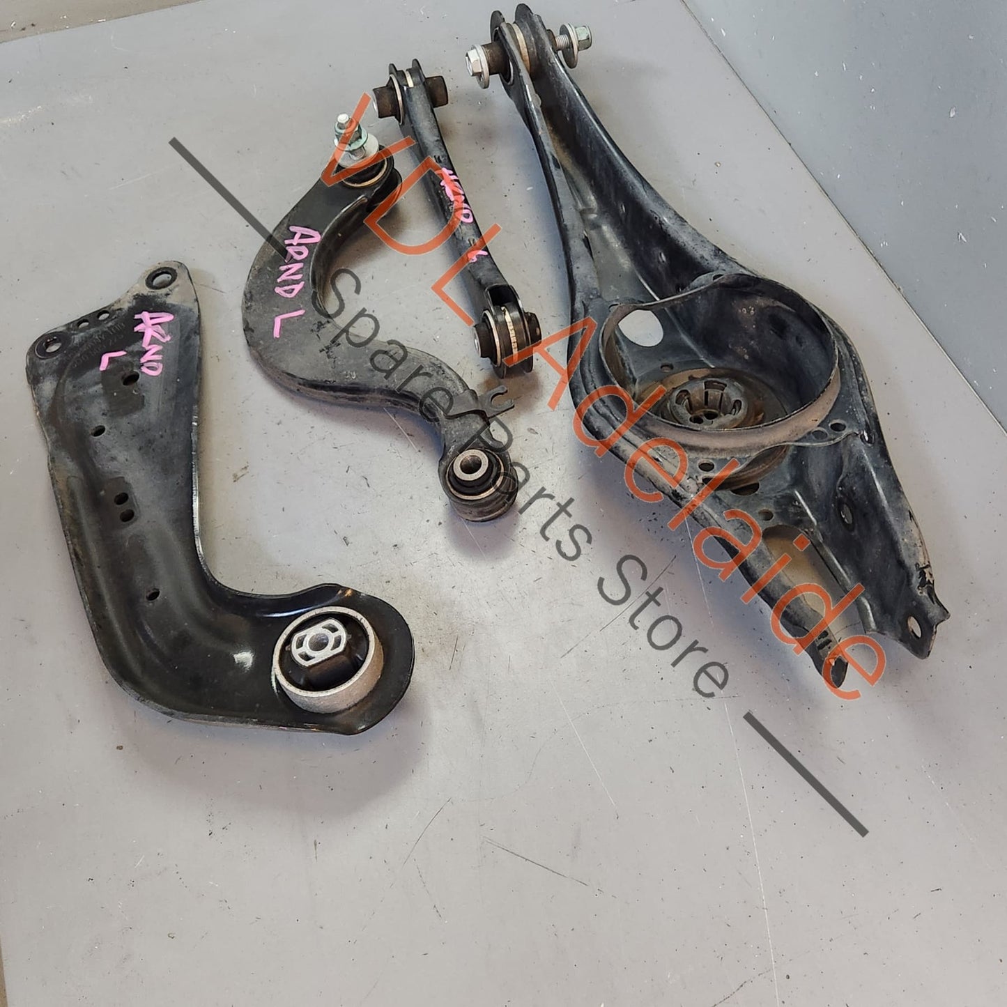 5Q0505223D VW Golf R MK7 7.5 Rear Suspension Control Arms Wishbone Left Set