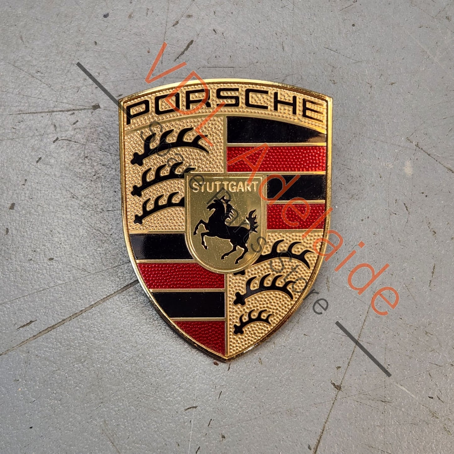 95855960102 Porsche Crest Bonnet Badge Embelem 95855960102