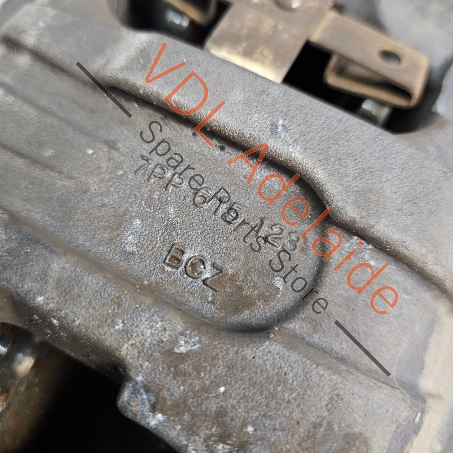 971615123BL 971615123Q 971615124BL 971615124Q Porsche Brembo 6 Piston Pot Front Brake Caliper Set 971615123Q 971615123BK 971615123BL for 18in Rotor Radial Mount