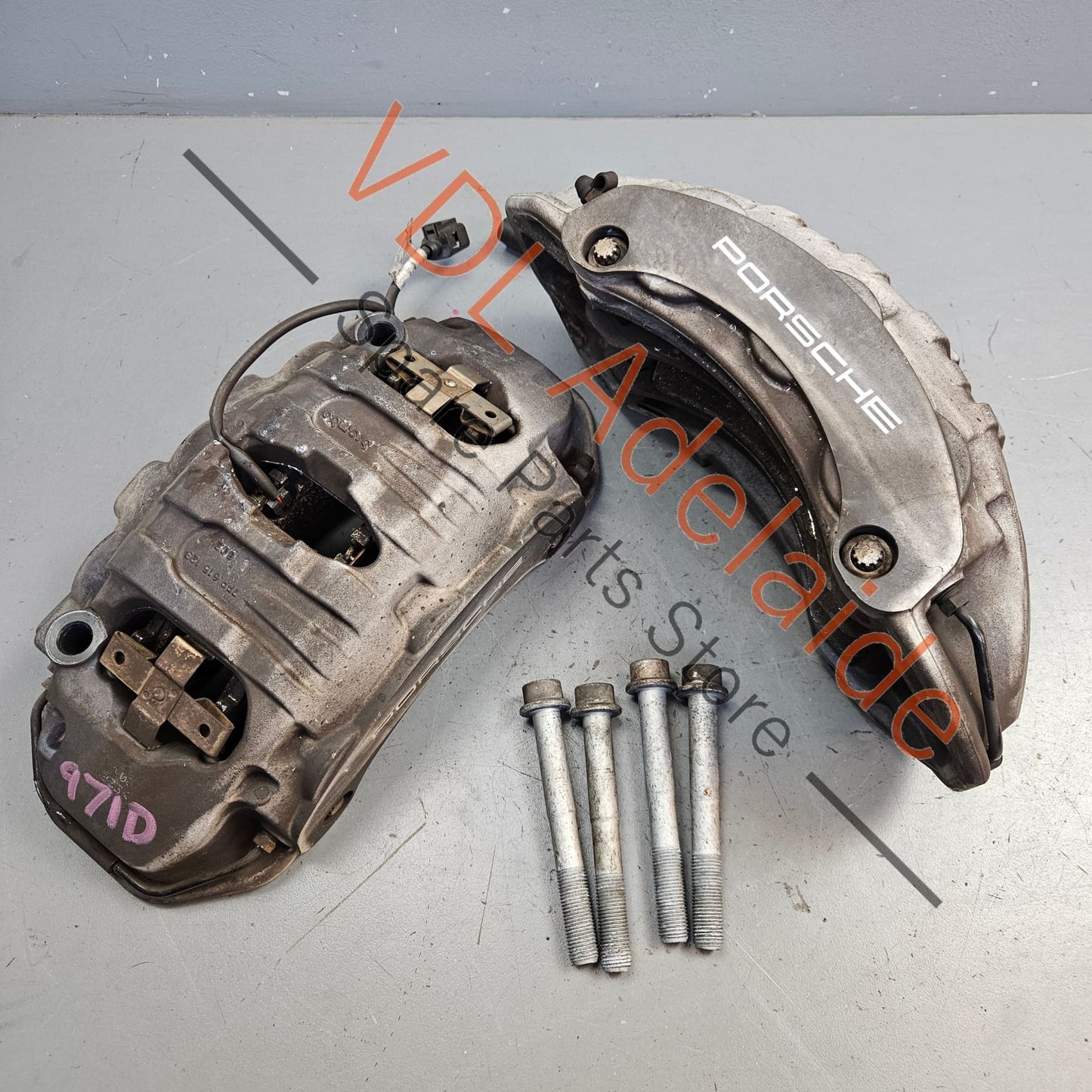 971615123BL 971615123Q 971615124BL 971615124Q Porsche Brembo 6 Piston Pot Front Brake Caliper Set 971615123Q 971615123BK 971615123BL for 18in Rotor Radial Mount