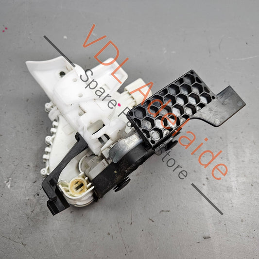 971837016D Porsche Panamera Front Right Door Lock Module Actuator 971837016D