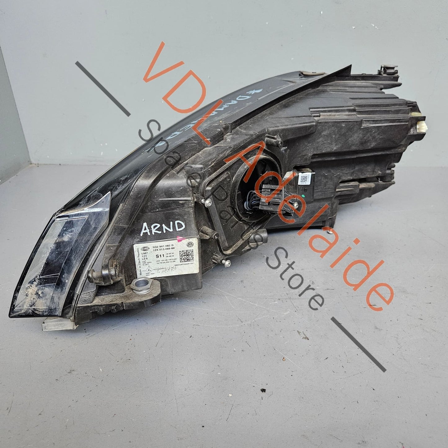 5G2941114C 5G2941082G VW Golf R MK7.5 Facelift LED Headlight Head Light Right Side 5G2941114C 5G2941082G *DAMAGED STOCK*