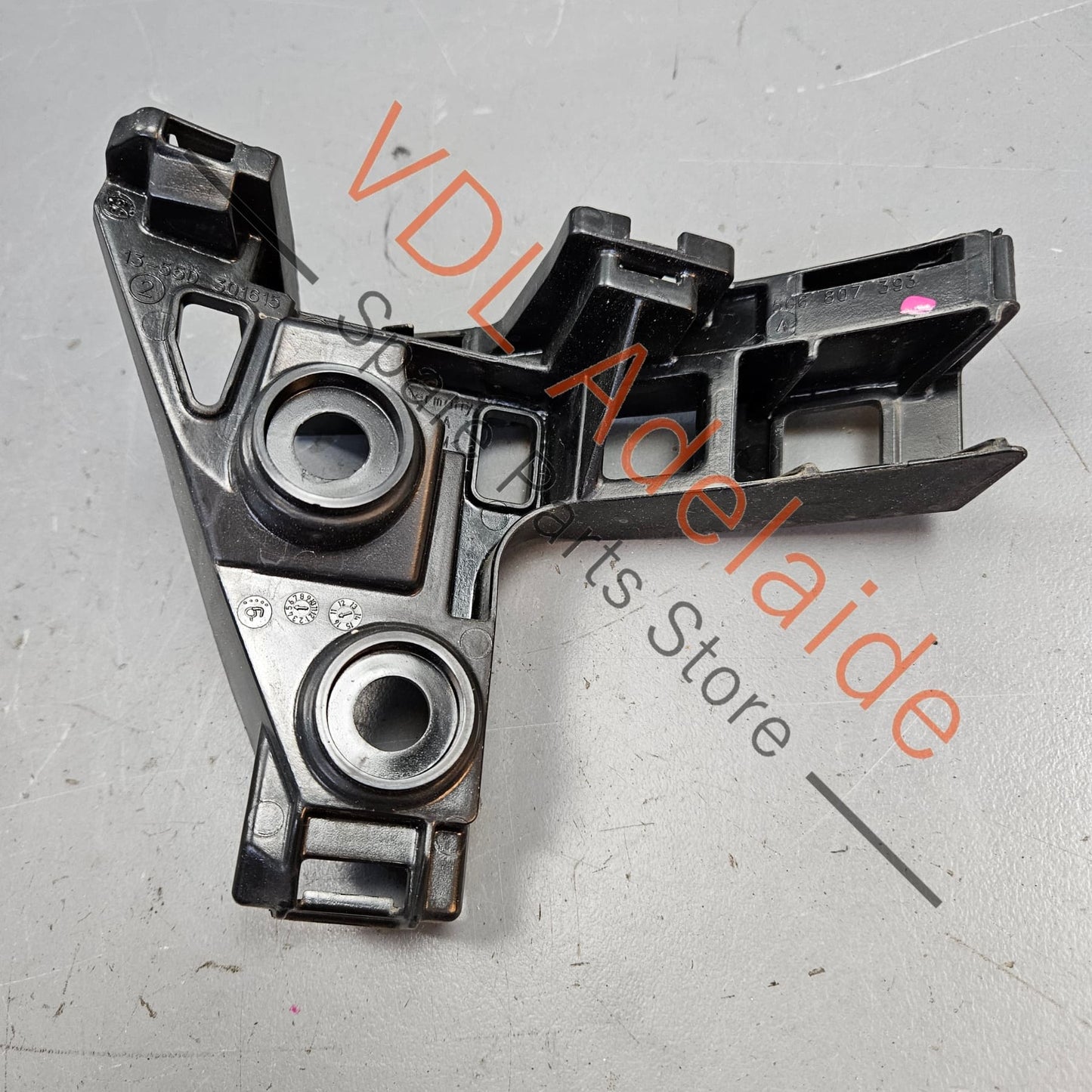 5G6807393A VW Golf MK7 Rear Left Bumper Bar Bracket 5G6807393A