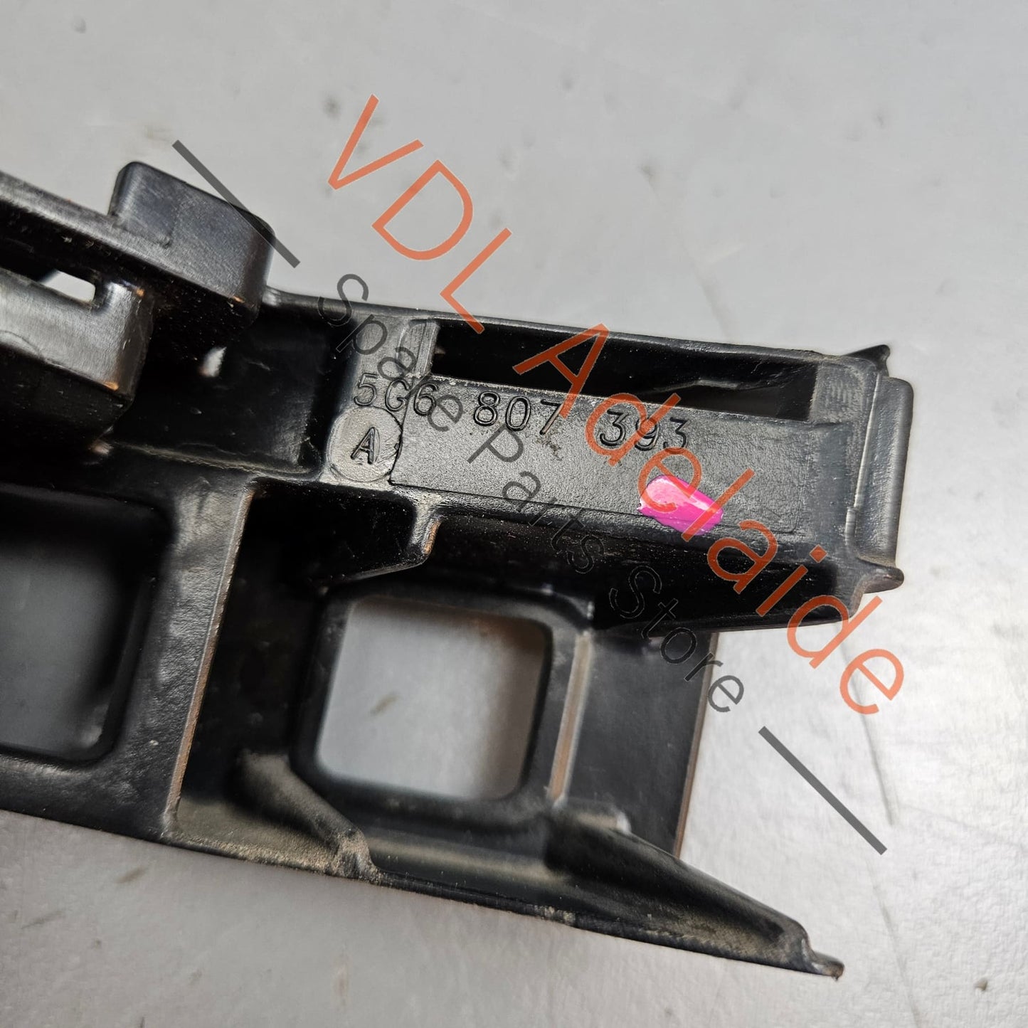 5G6807393A VW Golf MK7 Rear Left Bumper Bar Bracket 5G6807393A