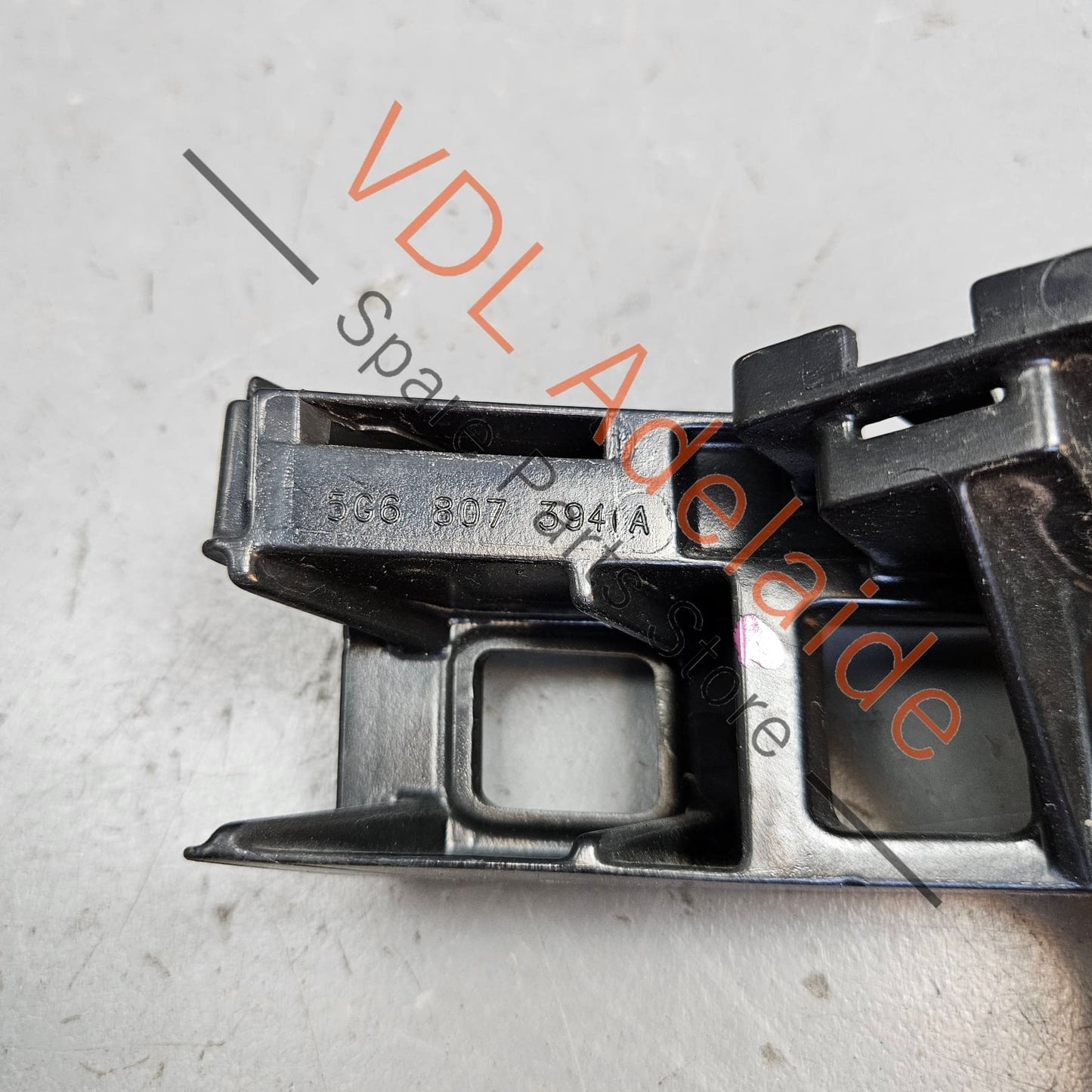 5G6807394A VW Golf MK7 Rear Right Bumper Bar Bracket 5G6807394A